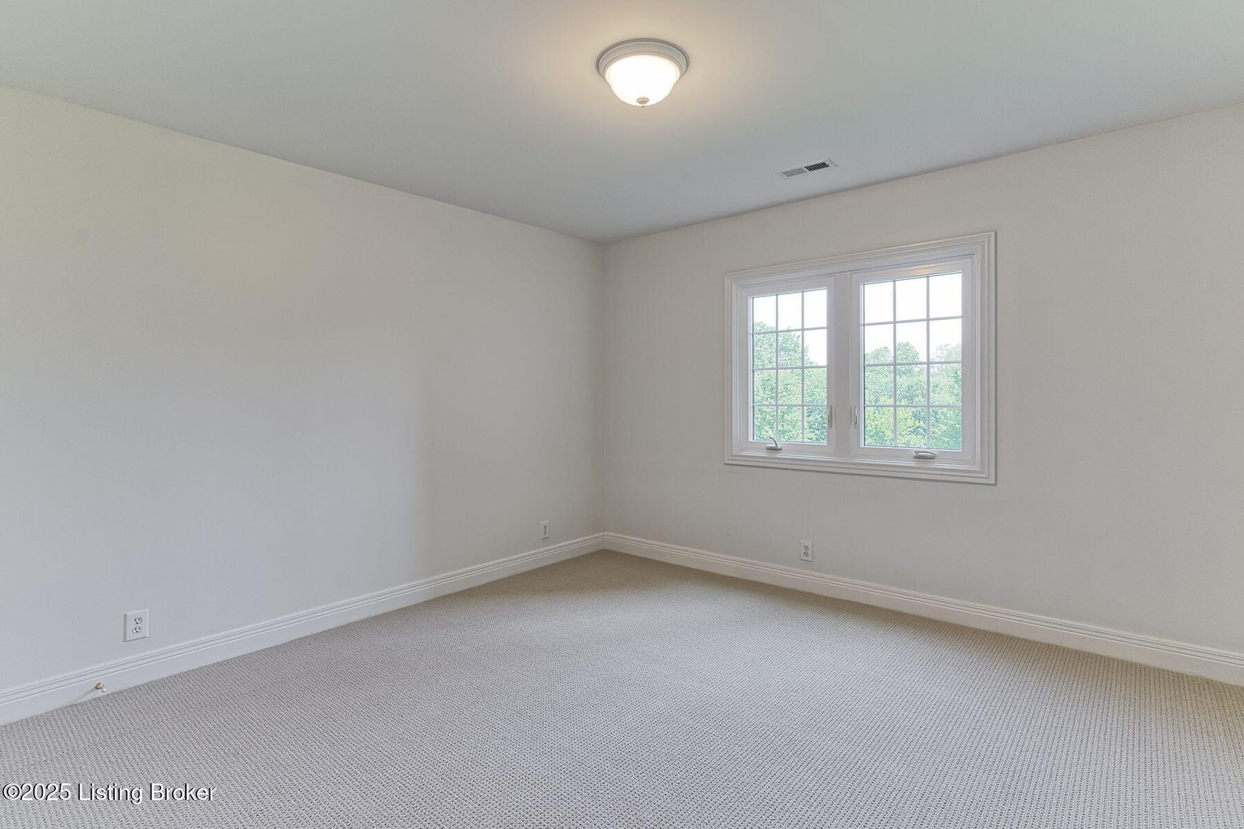 12717 Crestmoor Cir