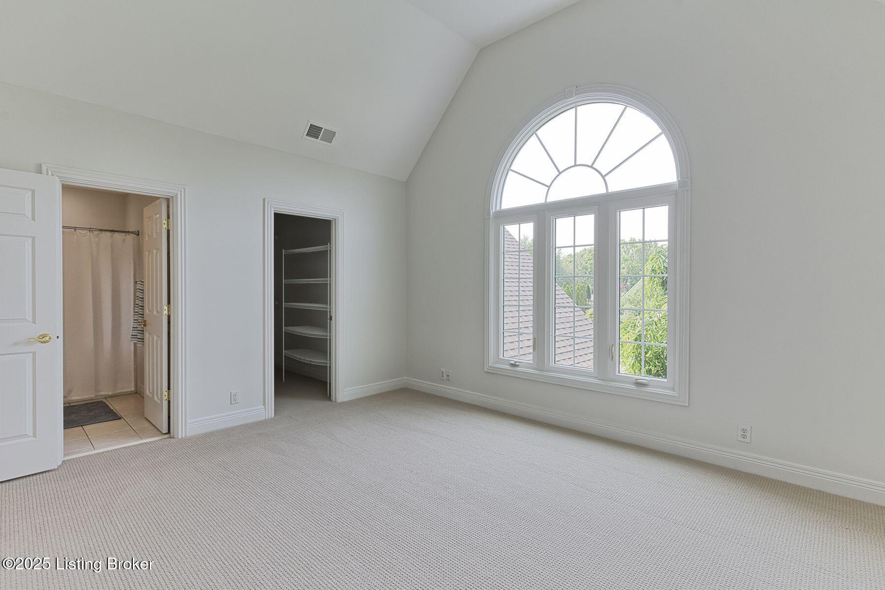 12717 Crestmoor Cir