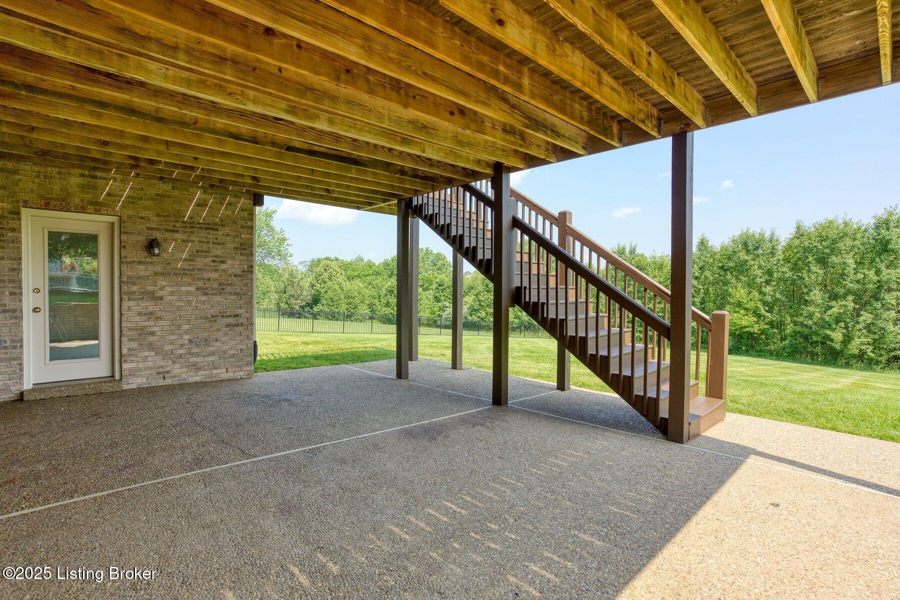 12717 Crestmoor Cir