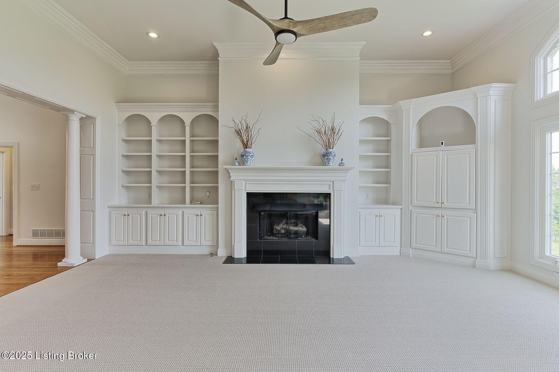 12717 Crestmoor Cir