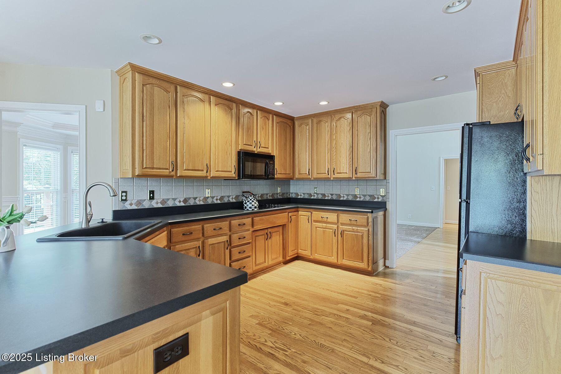 12521 Ridgemoor Dr