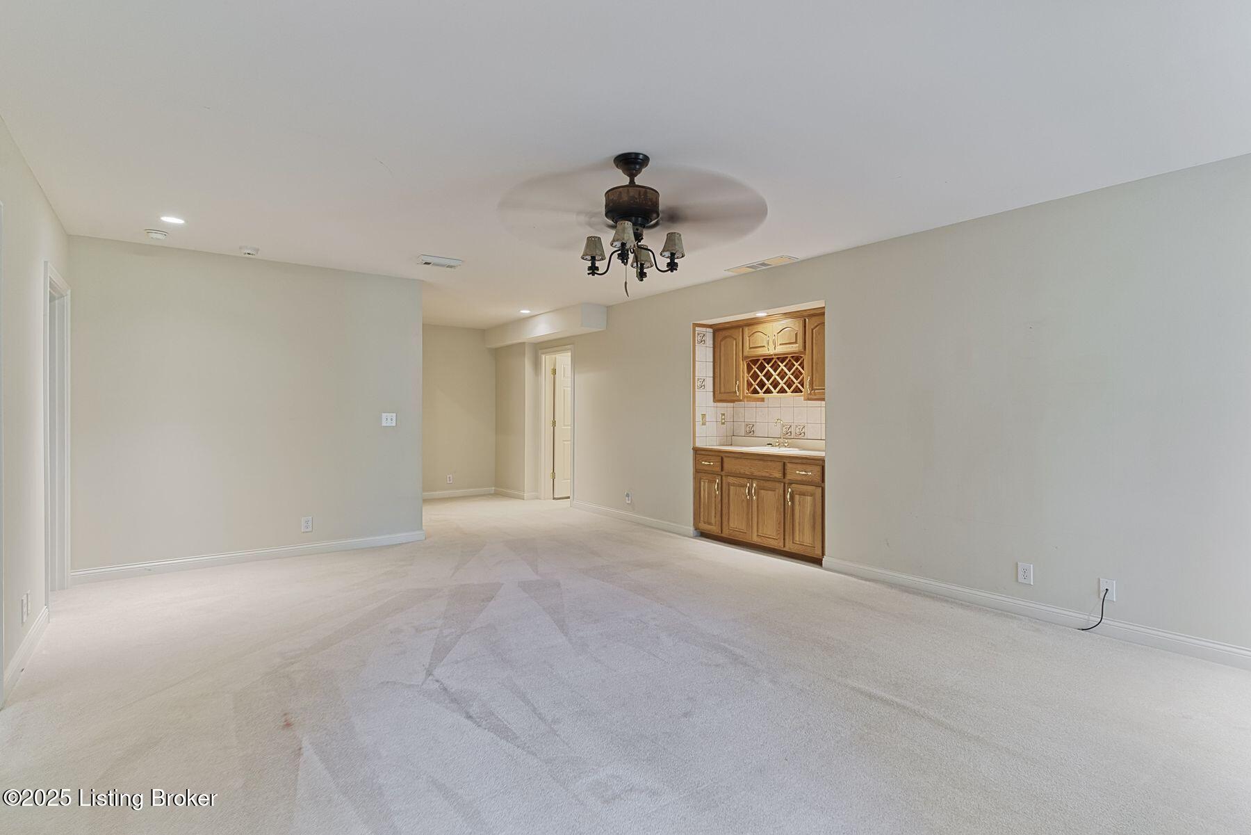 12521 Ridgemoor Dr