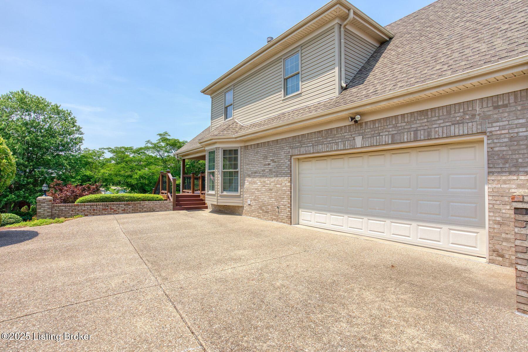 12521 Ridgemoor Dr