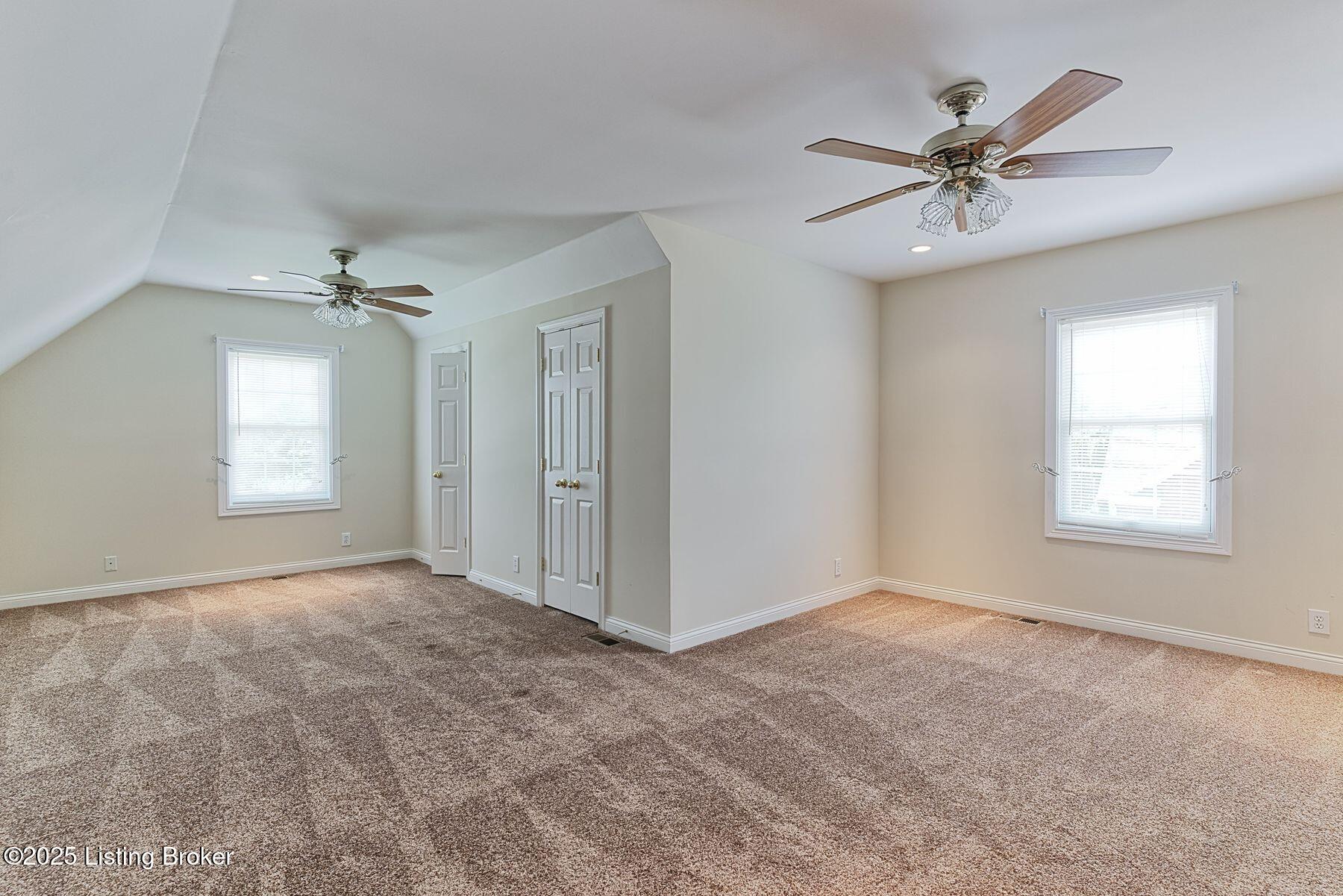 12521 Ridgemoor Dr