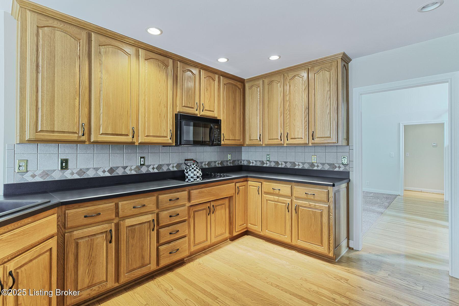 12521 Ridgemoor Dr