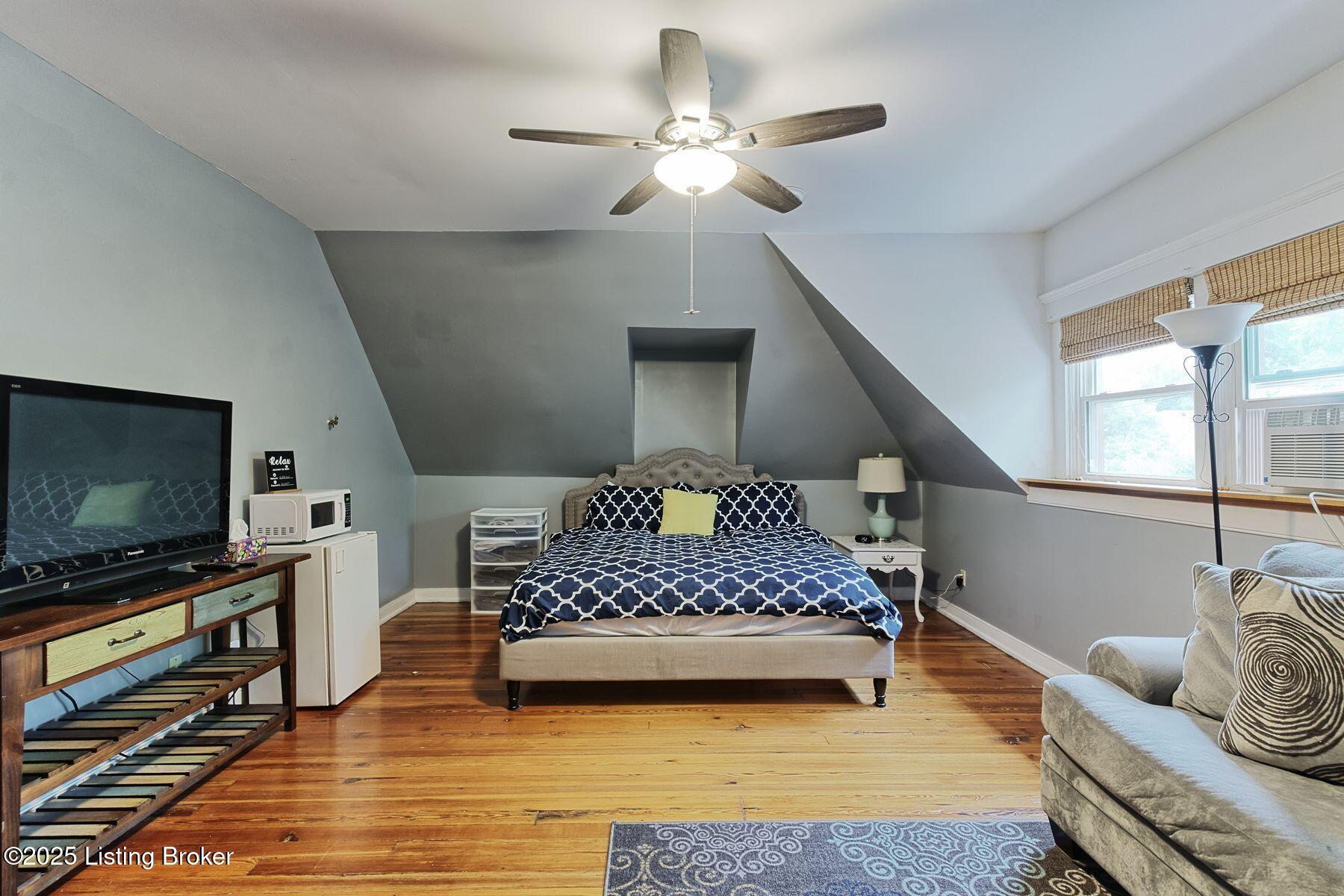 1331 Highland Ave