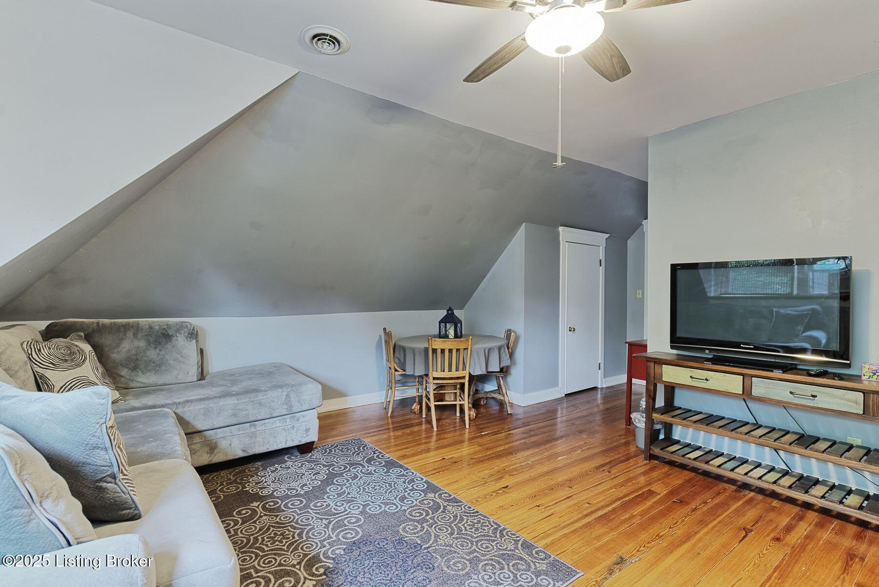 1331 Highland Ave