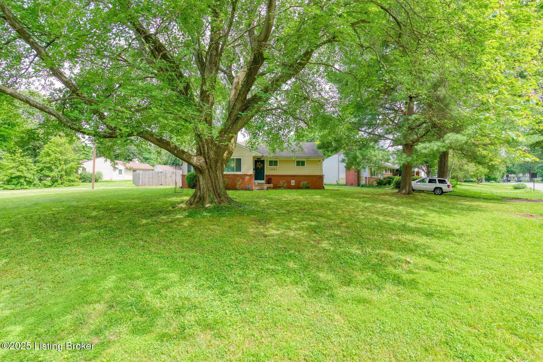 1301 Mark Trail Rd