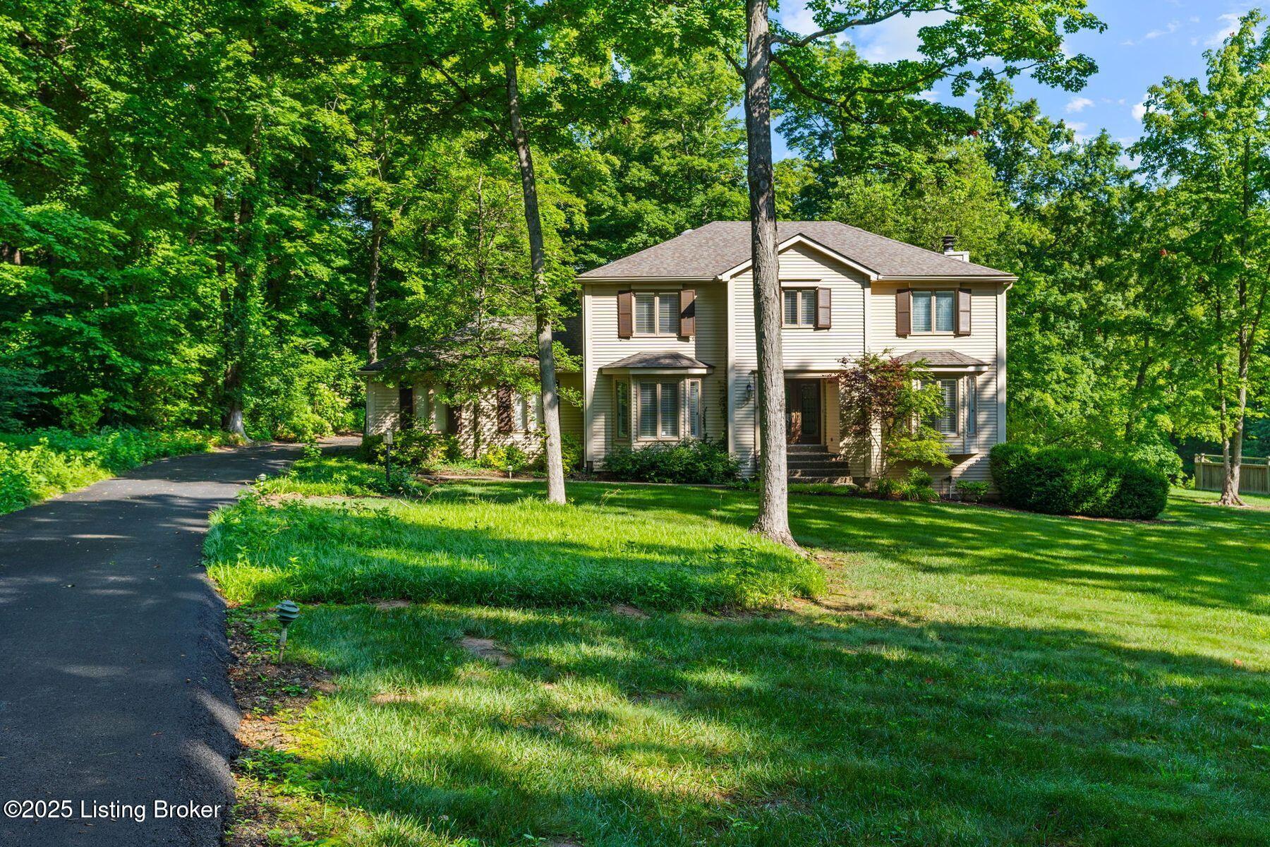 163 Ridgewood Dr