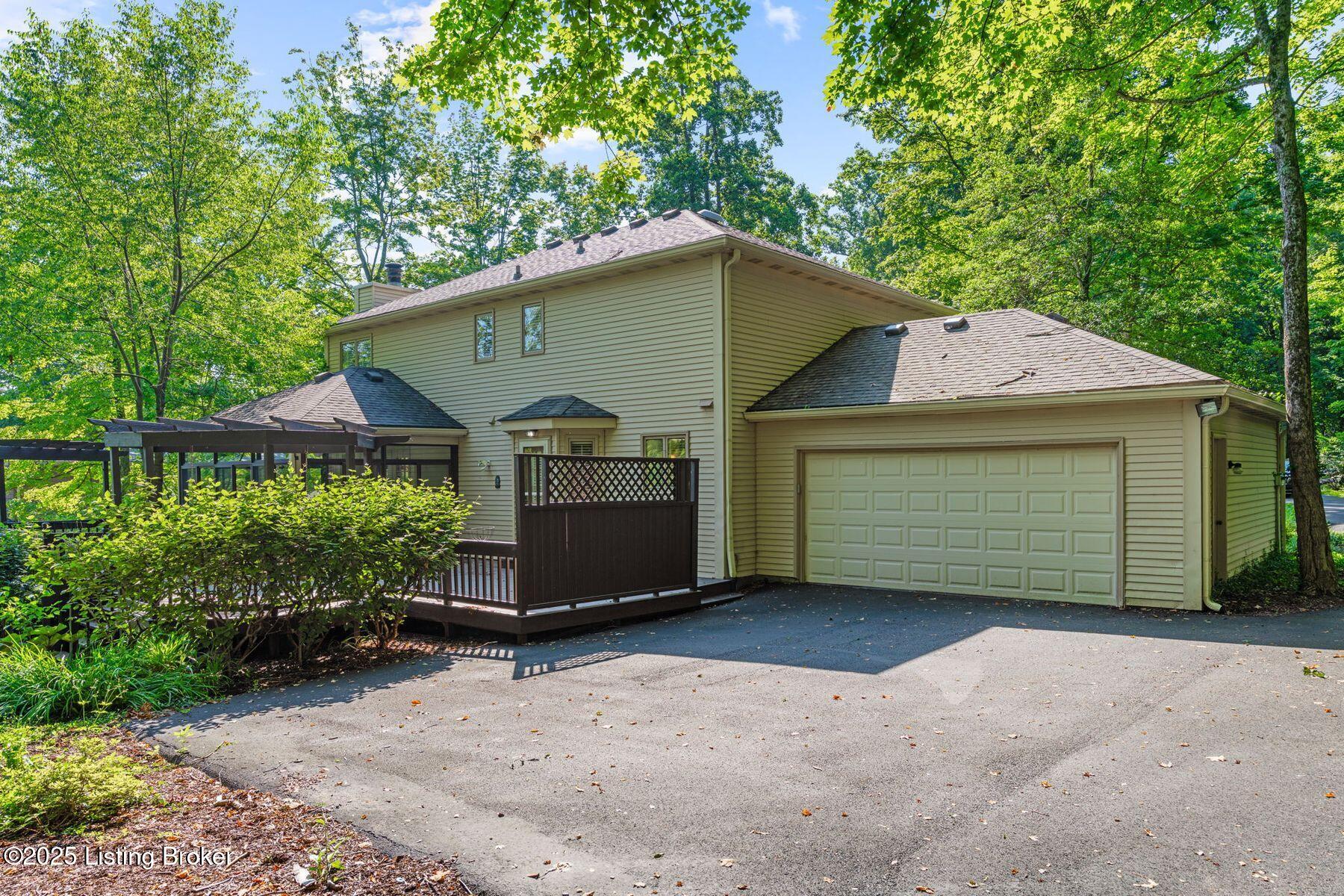163 Ridgewood Dr