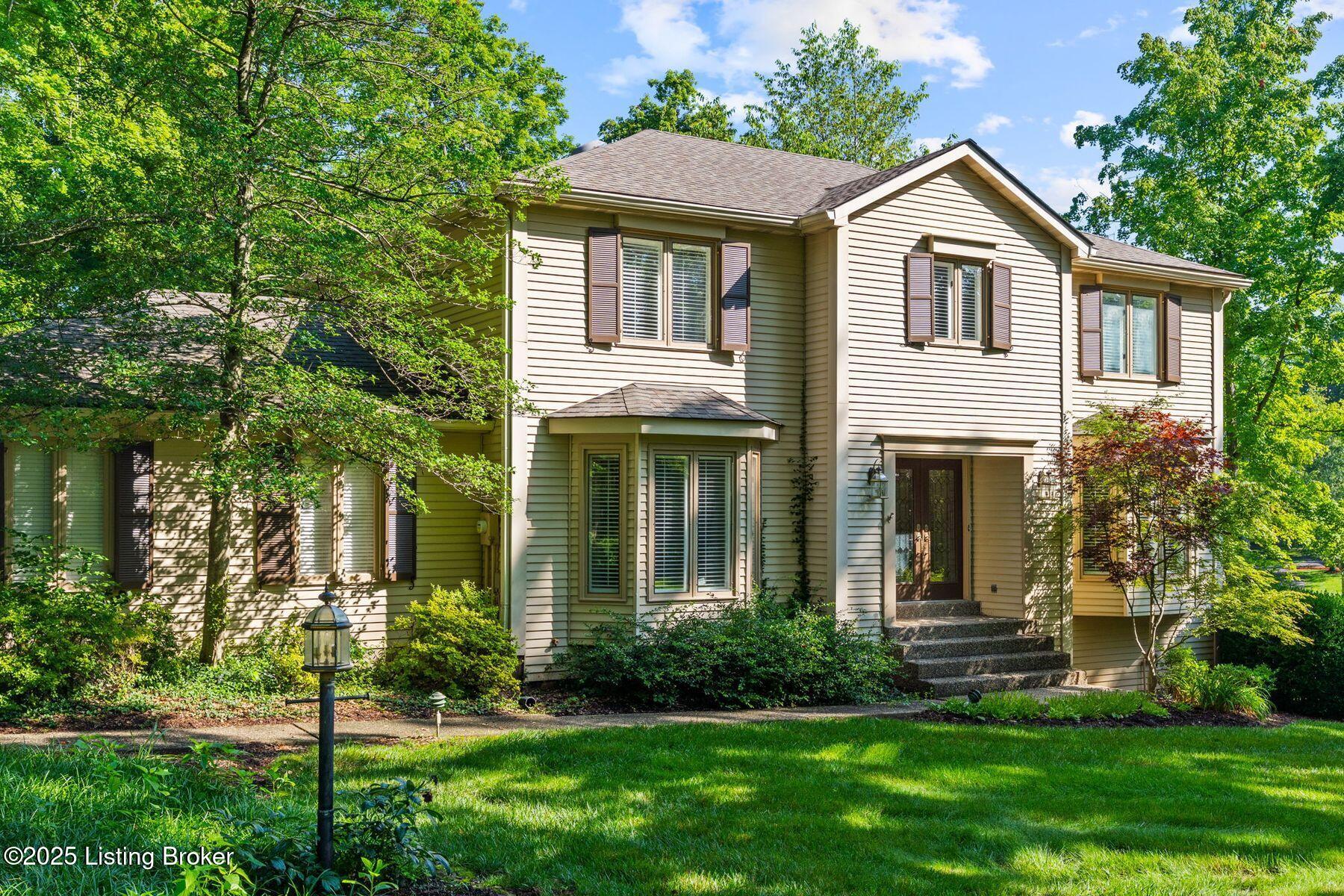163 Ridgewood Dr