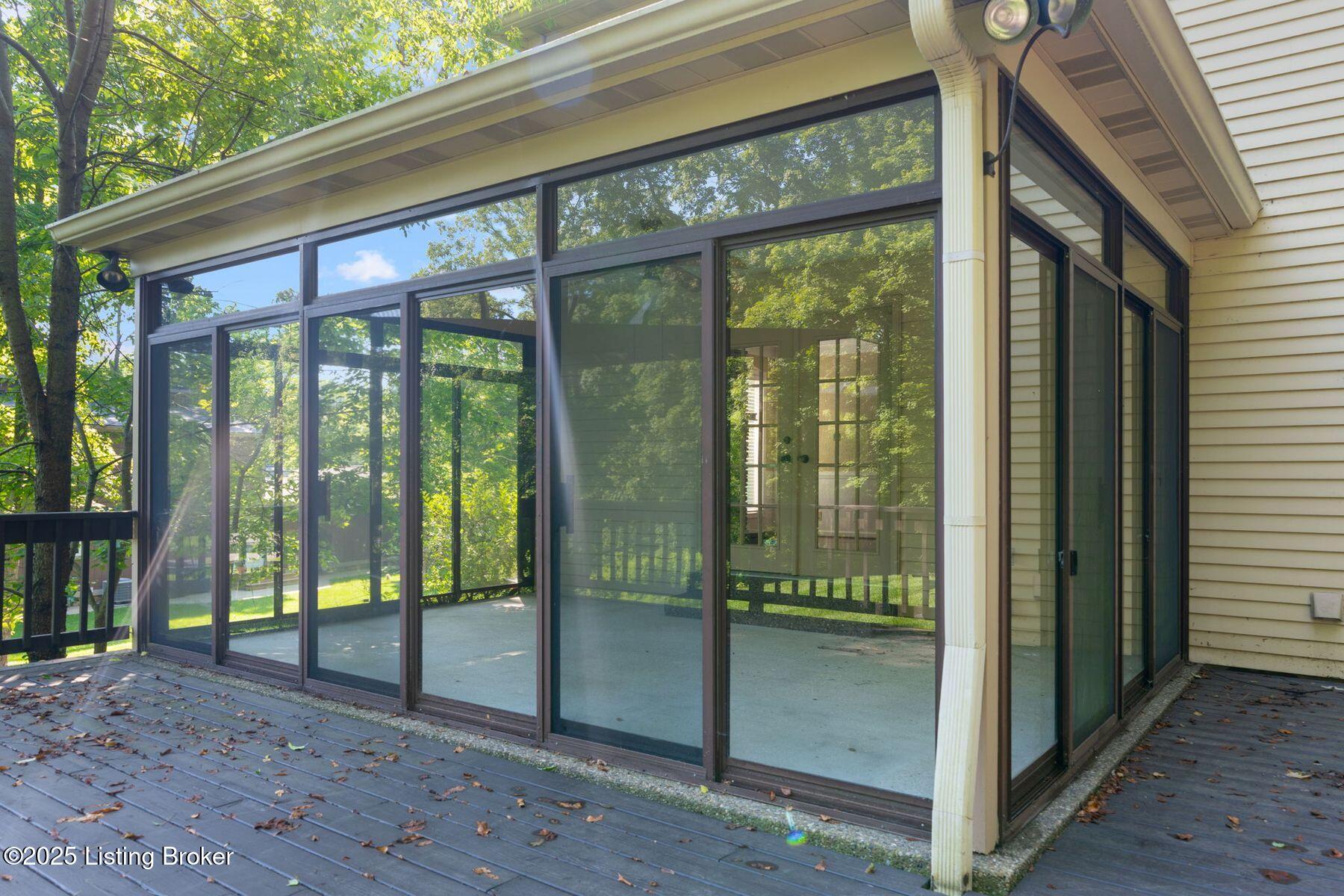 163 Ridgewood Dr