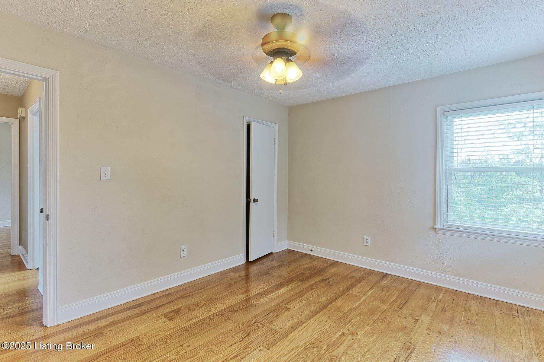 1428 Falcon Dr