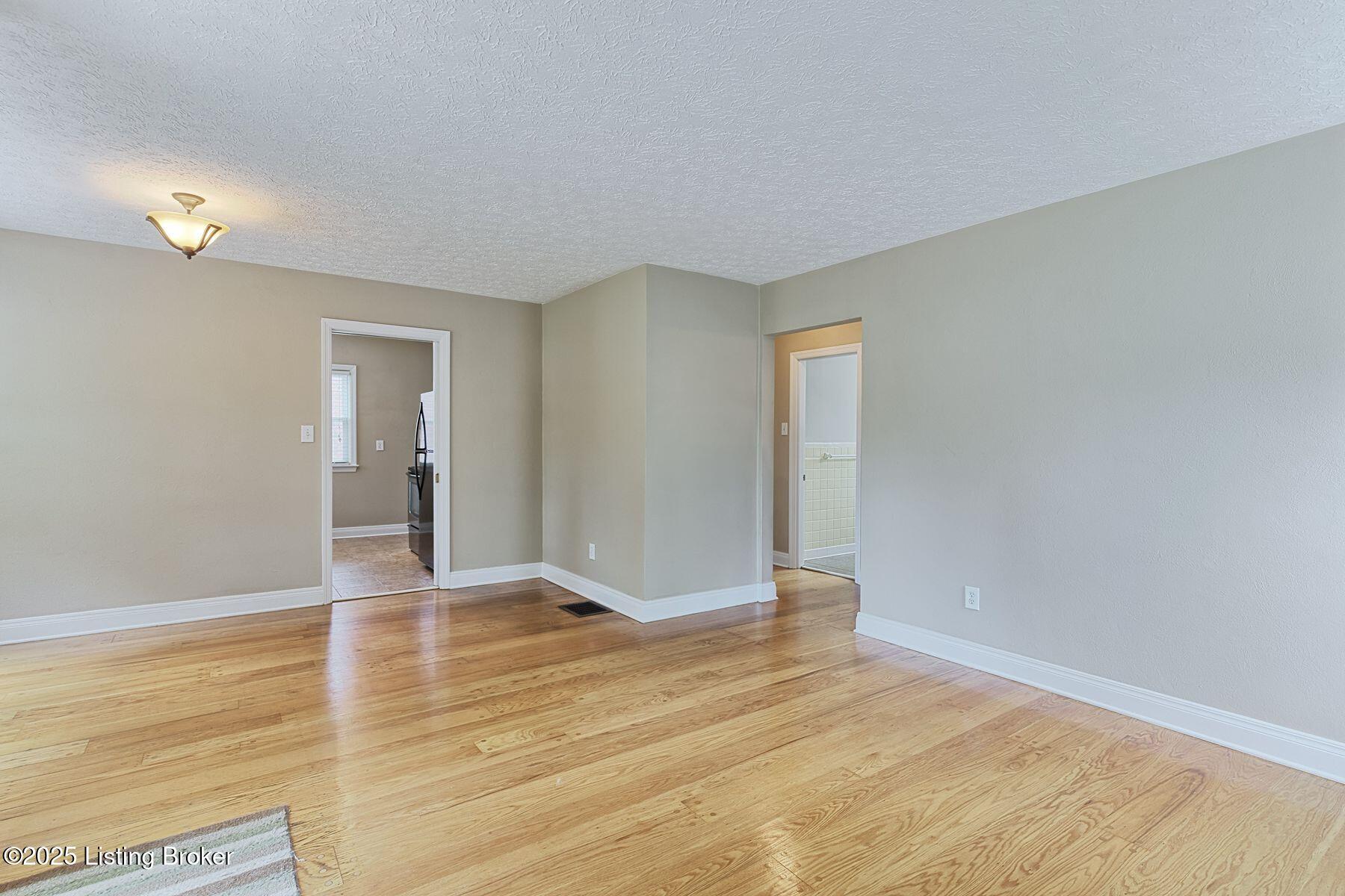 1428 Falcon Dr