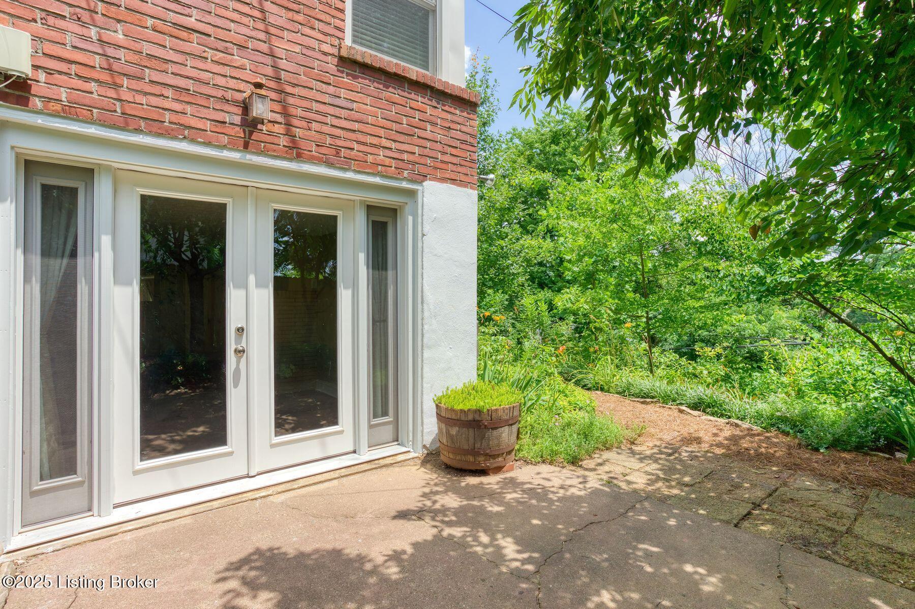 1428 Falcon Dr