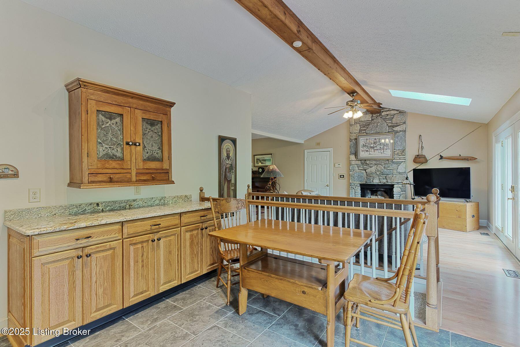 6311 Fible Ln