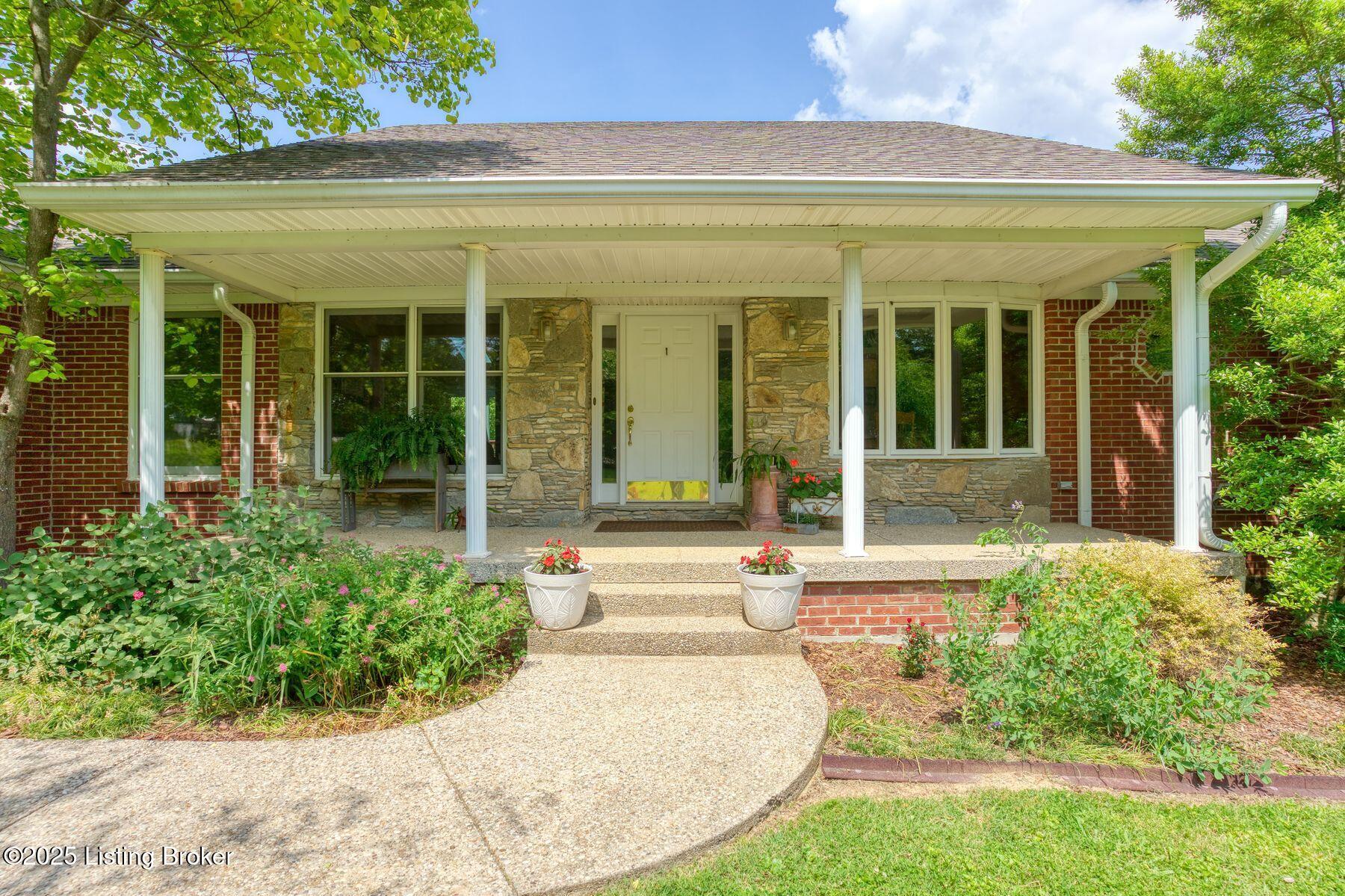 6311 Fible Ln