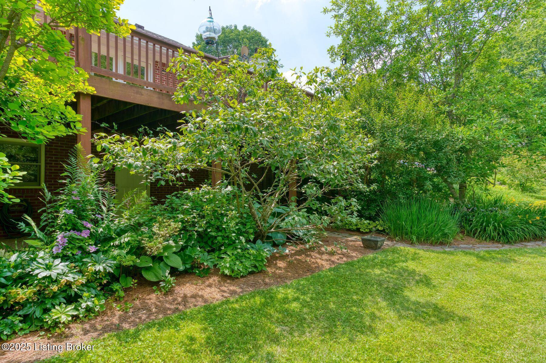 6311 Fible Ln