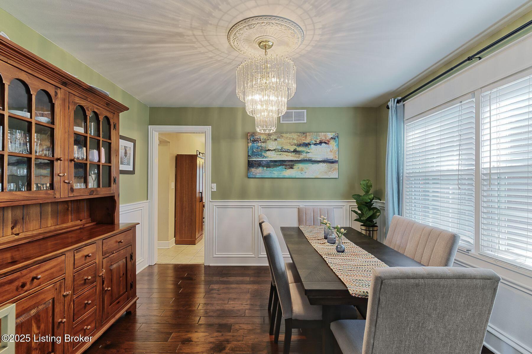 1007 Girard Dr