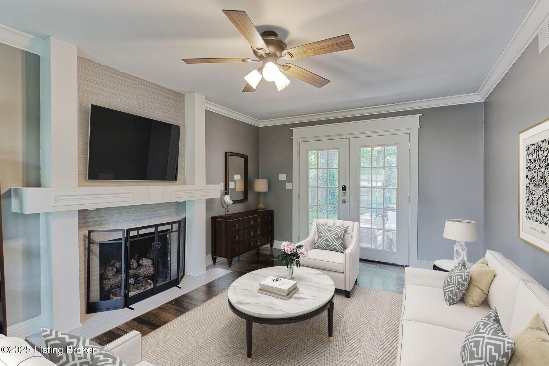 1007 Girard Dr