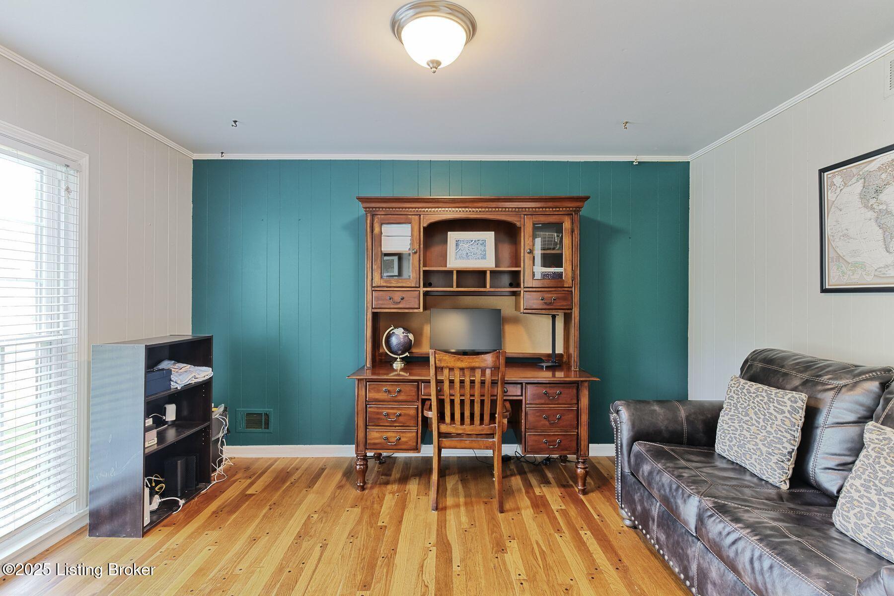 1007 Girard Dr