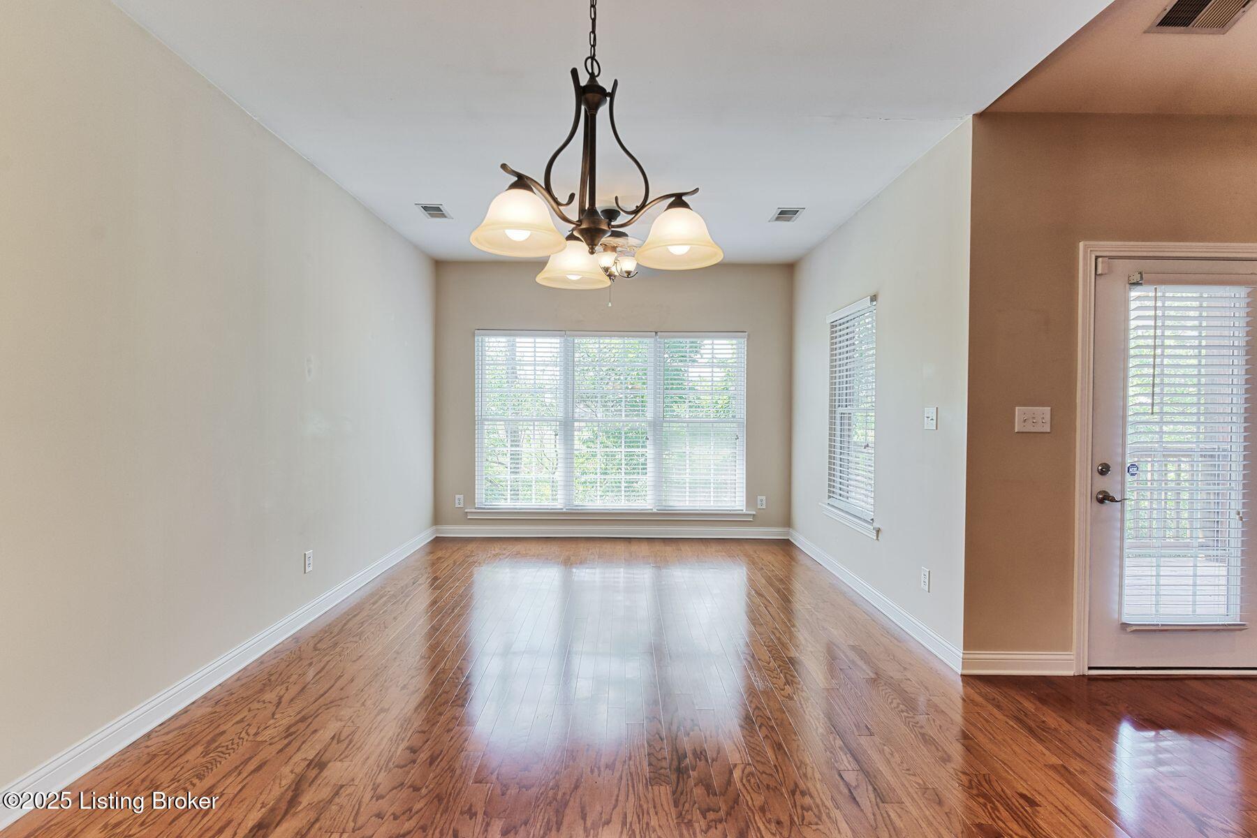 14518 Lake Village Dr 4B