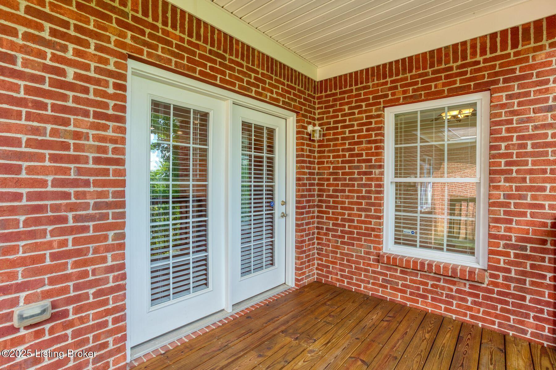 14518 Lake Village Dr 4B