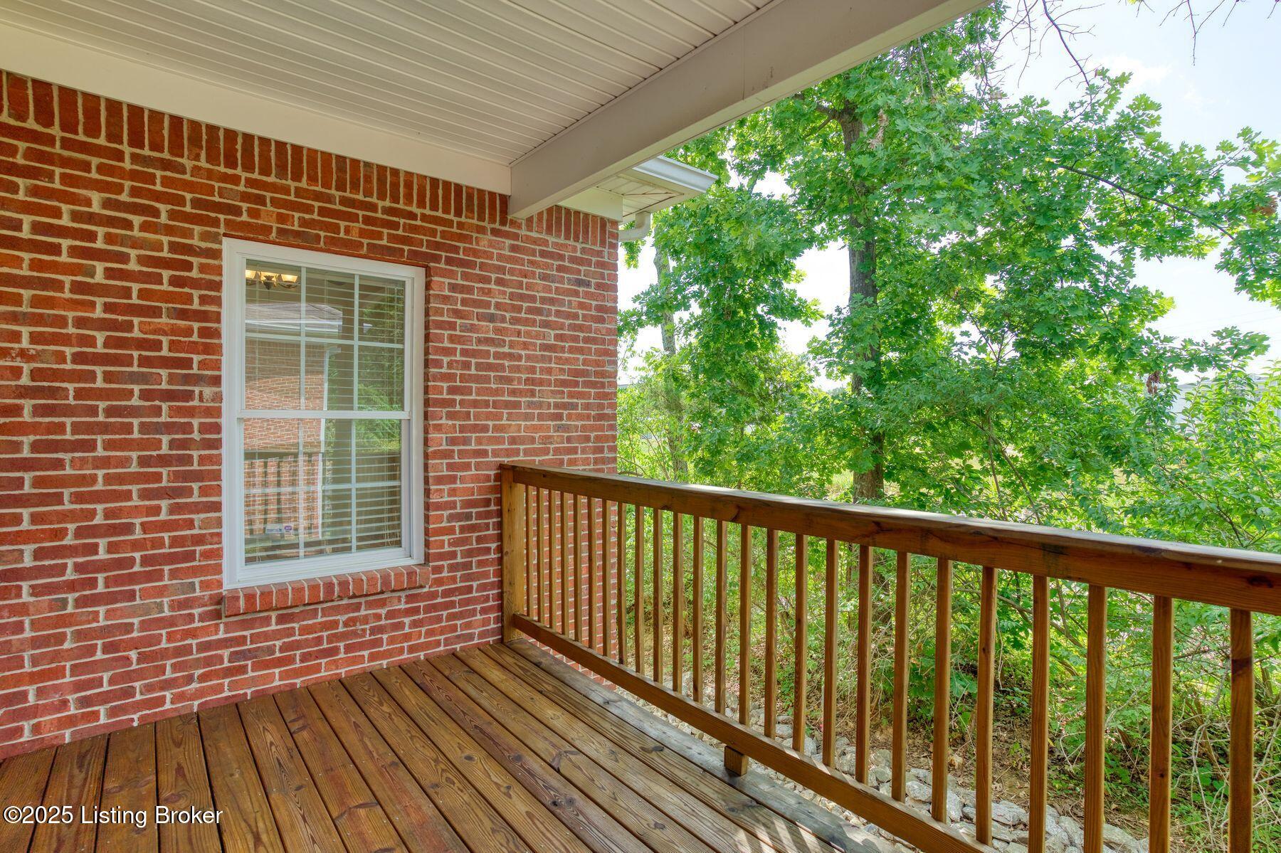 14518 Lake Village Dr 4B