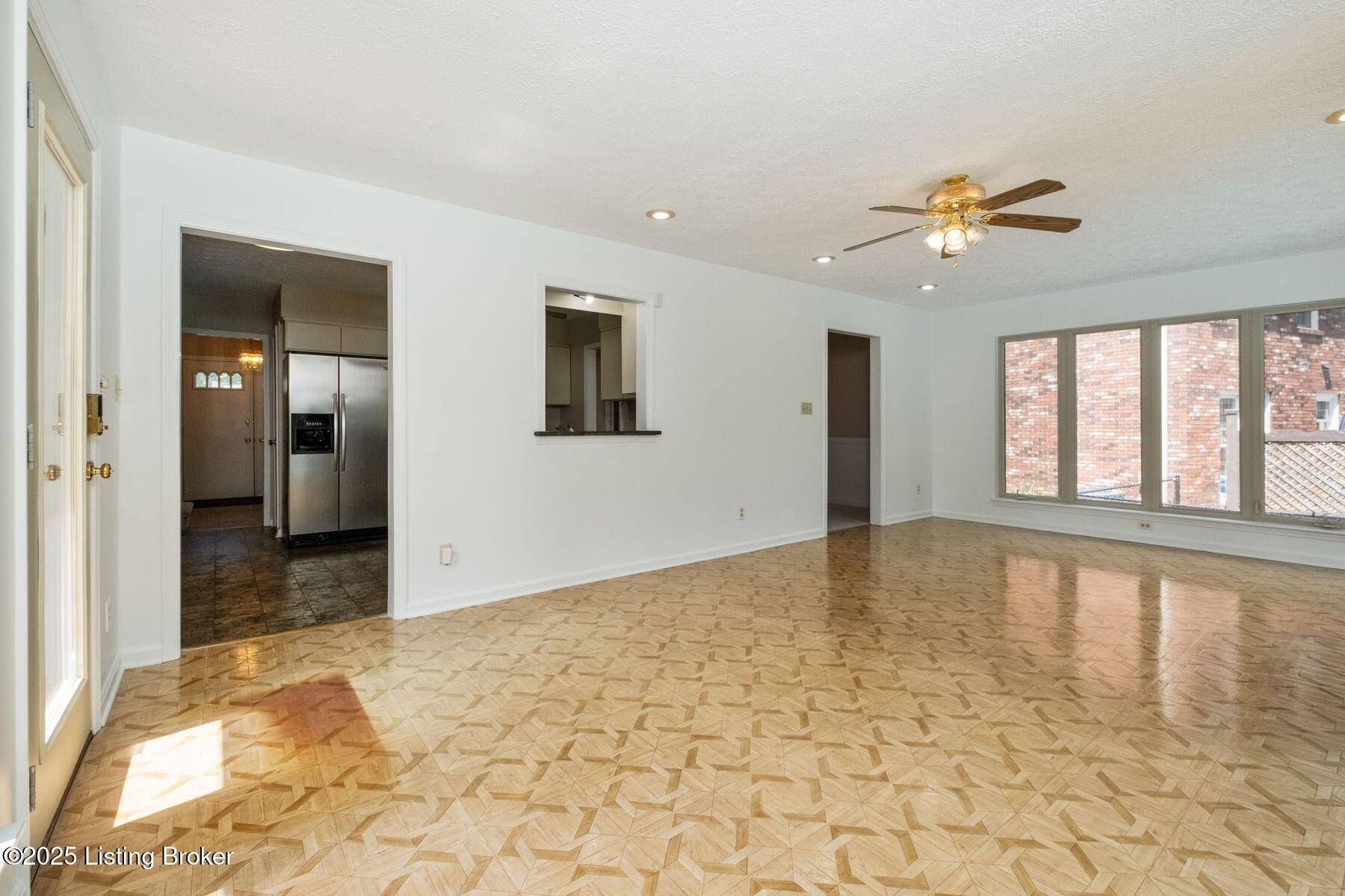 2409 Hayward Rd