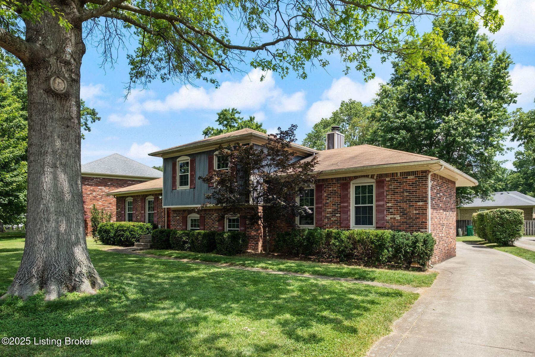 2409 Hayward Rd