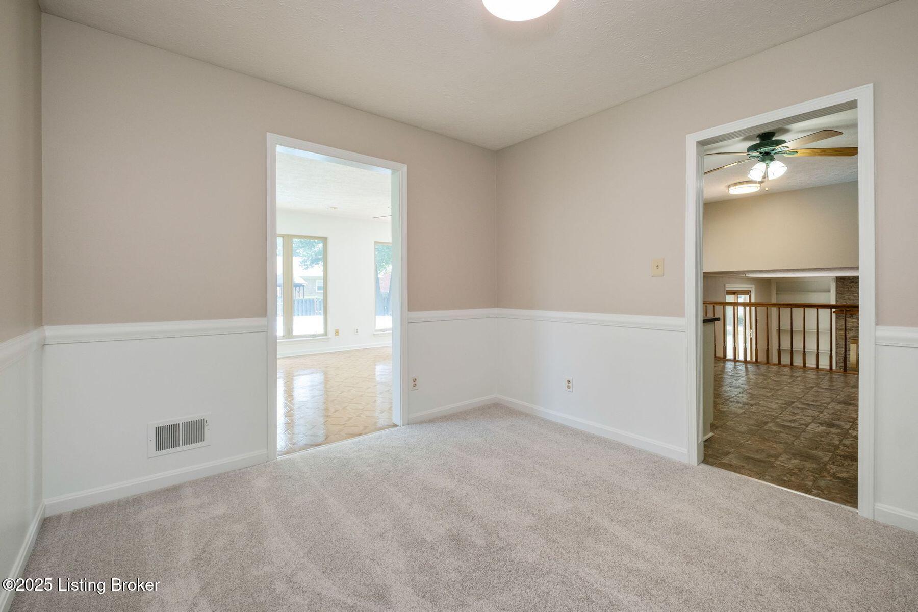 2409 Hayward Rd