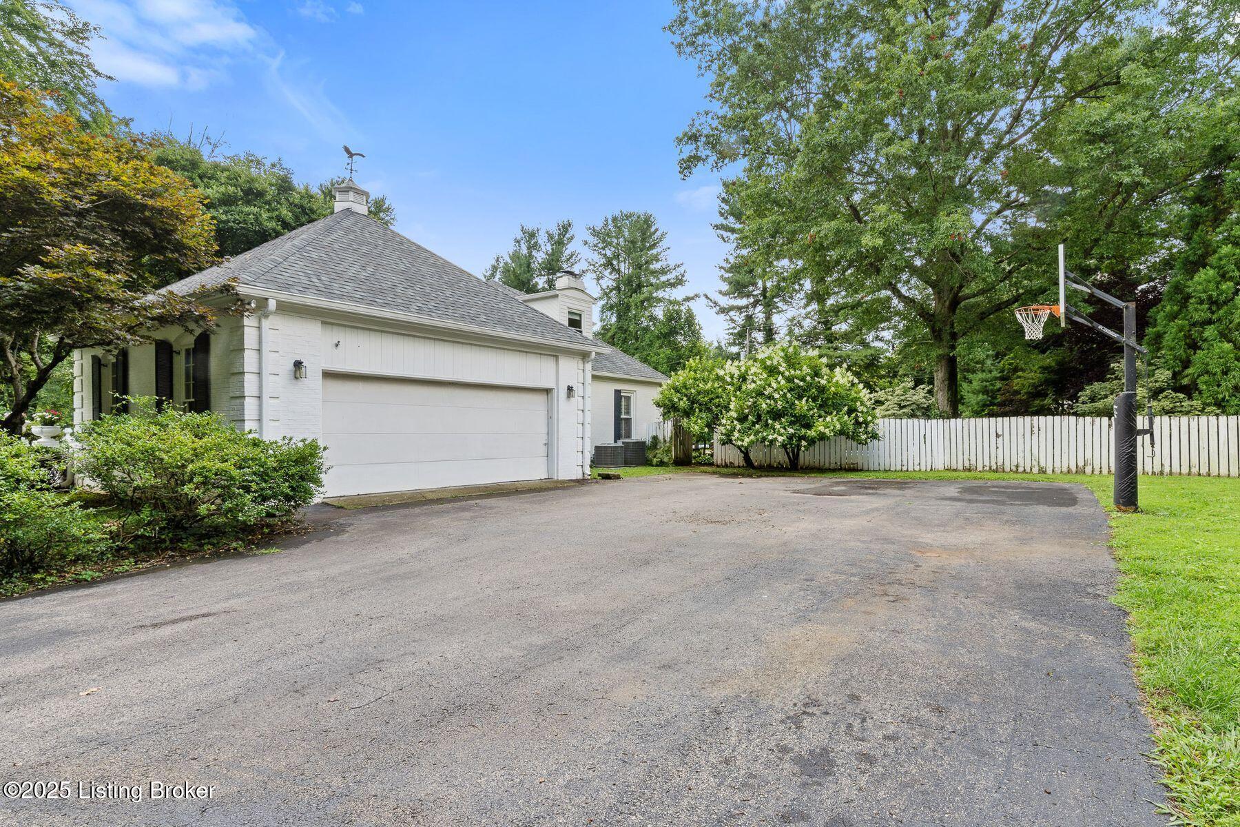 2600 Anchor Way