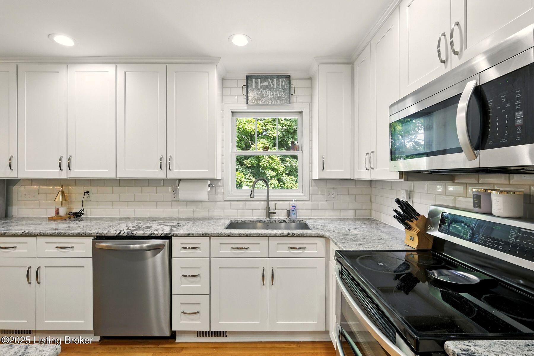 5203 Laconia Cove