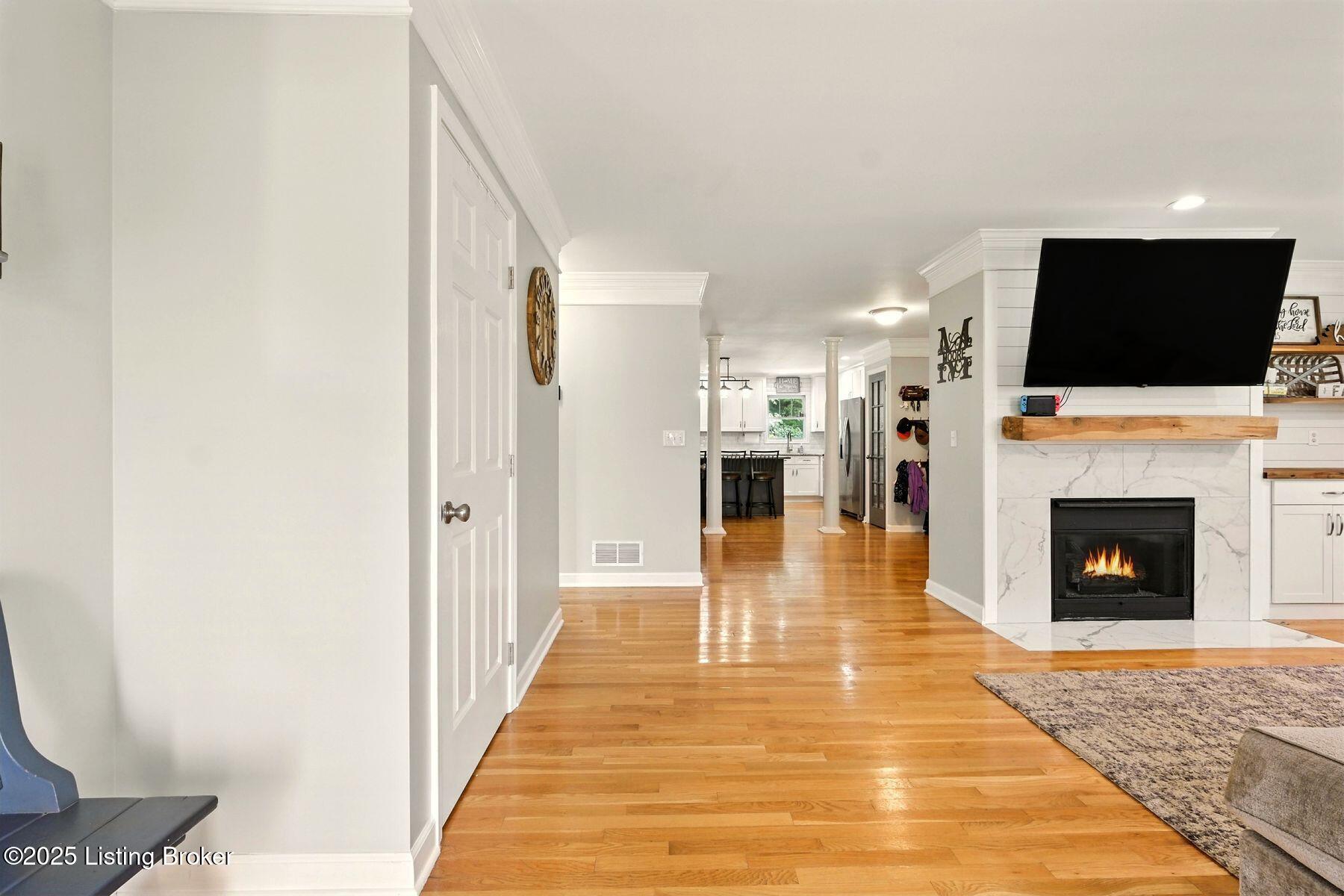 5203 Laconia Cove