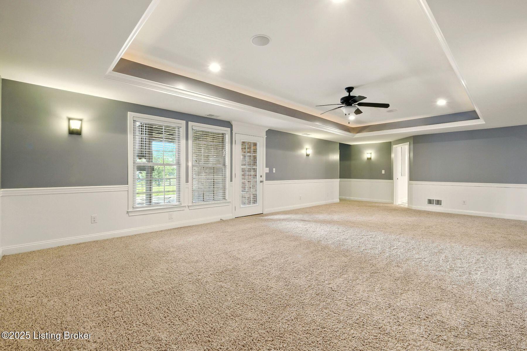 139 Glen Way