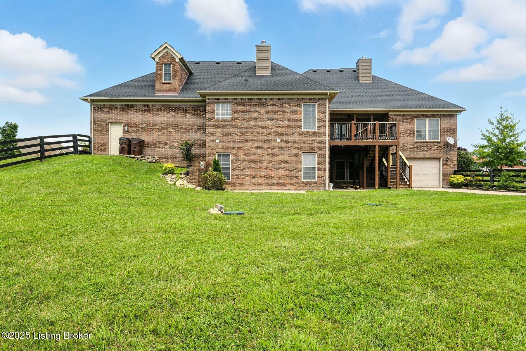 139 Glen Way