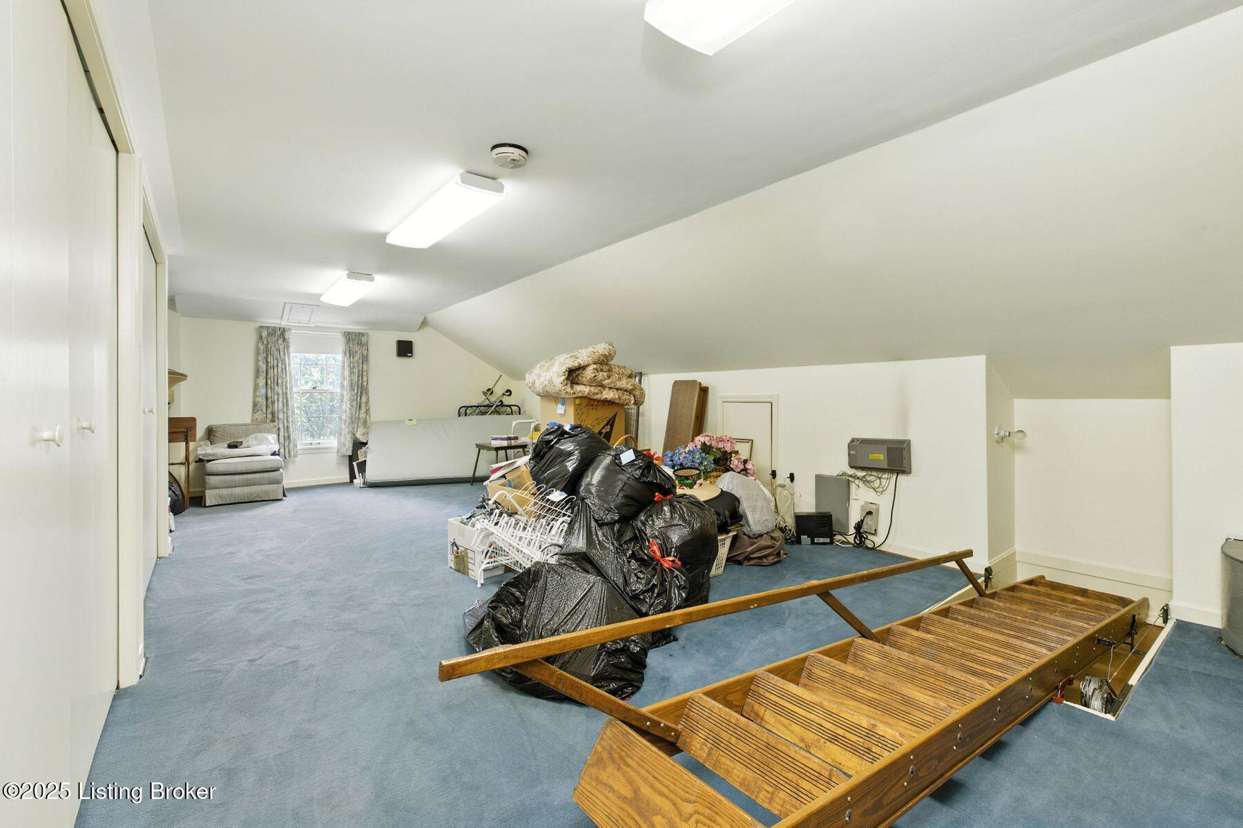 123 Arrowhead Rd