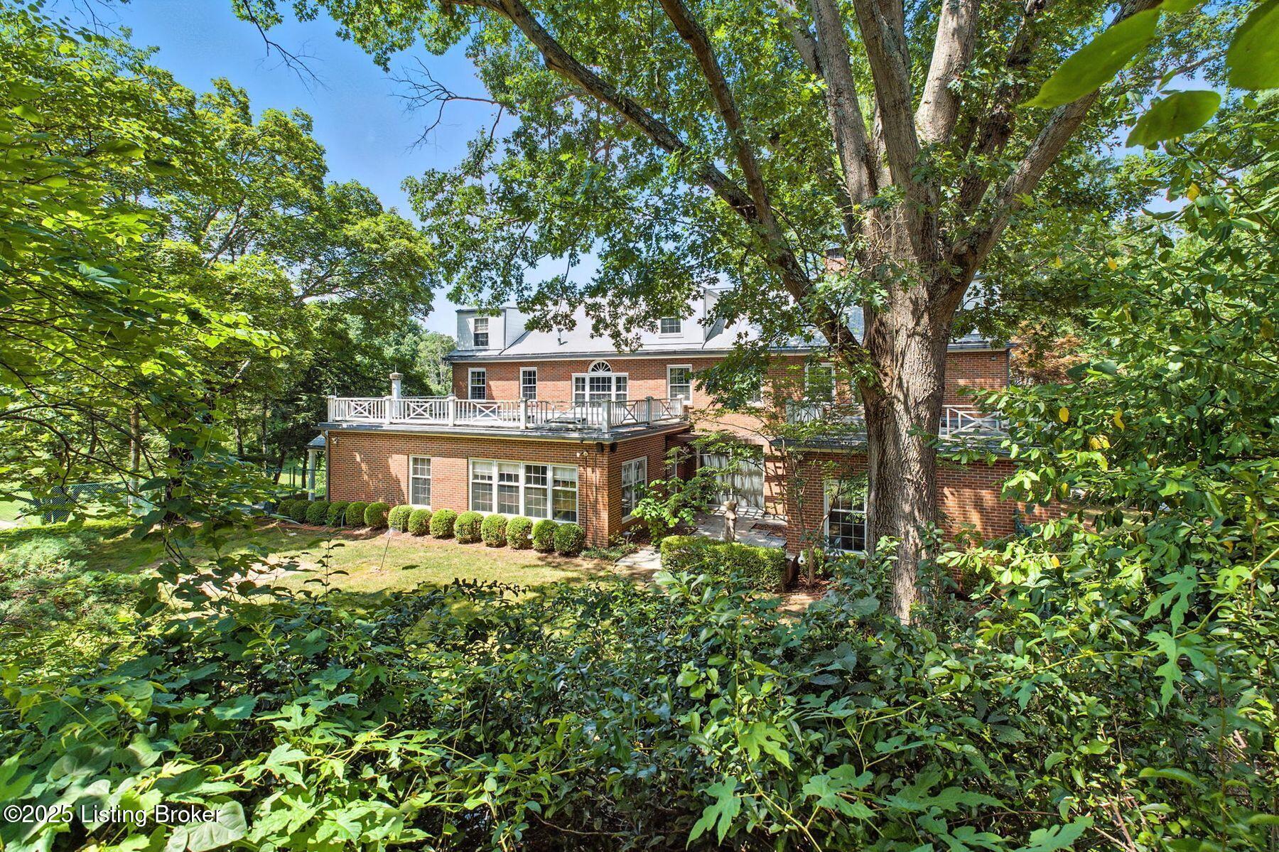 123 Arrowhead Rd