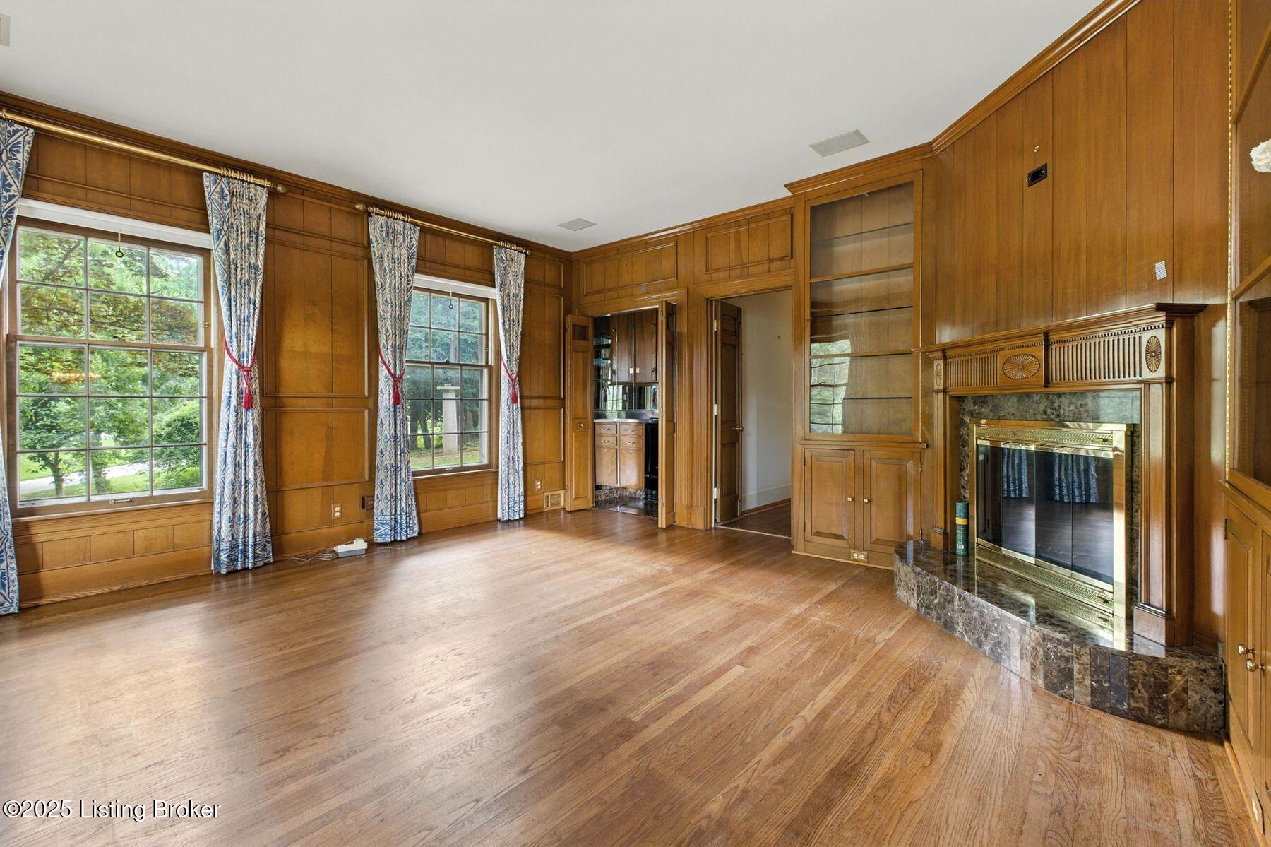 123 Arrowhead Rd