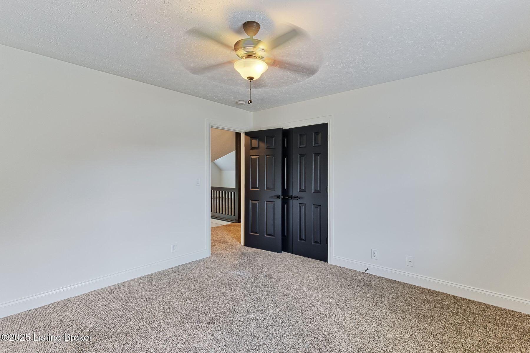 8800 New LaGrange Rd