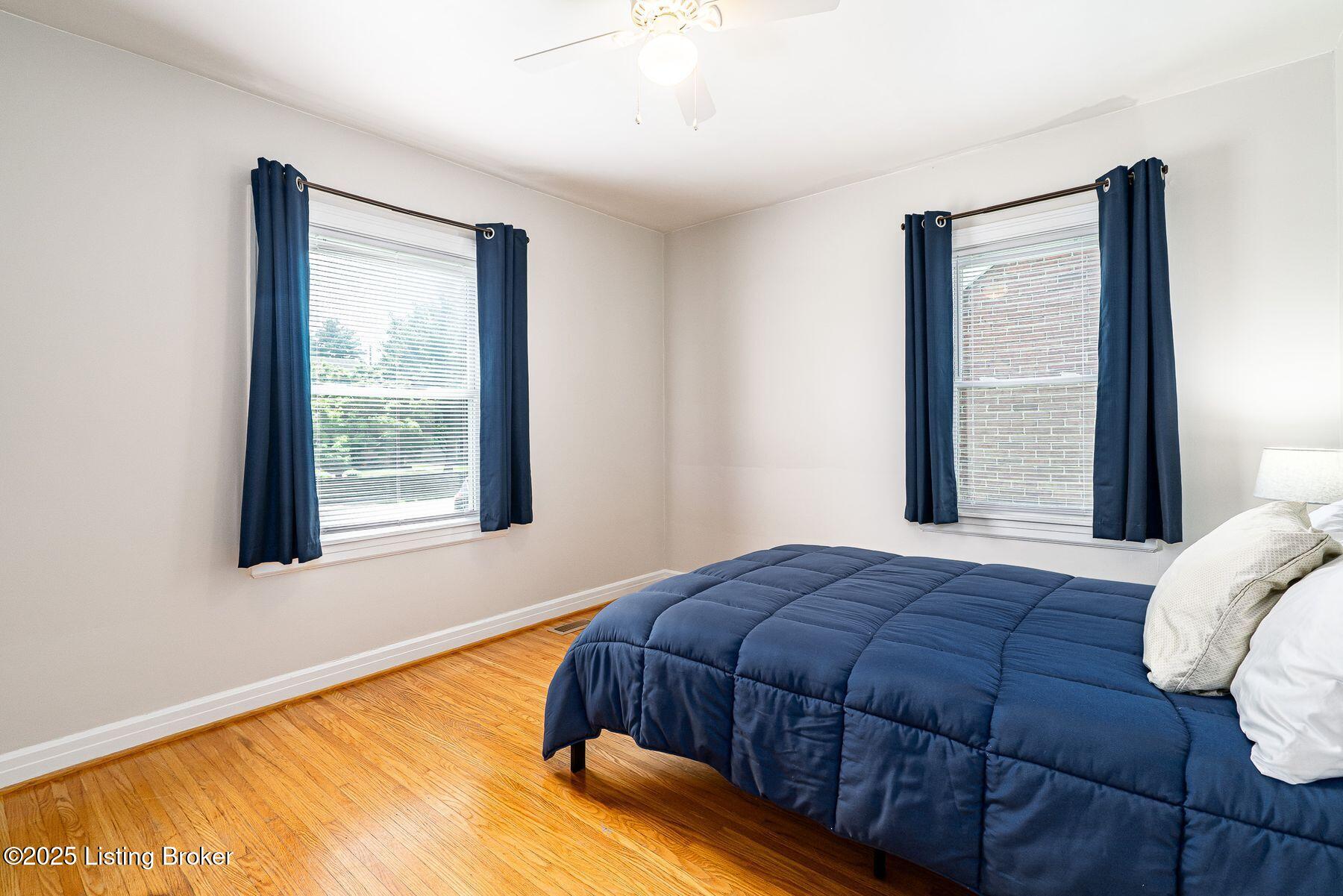 1011 Greenleaf Rd
