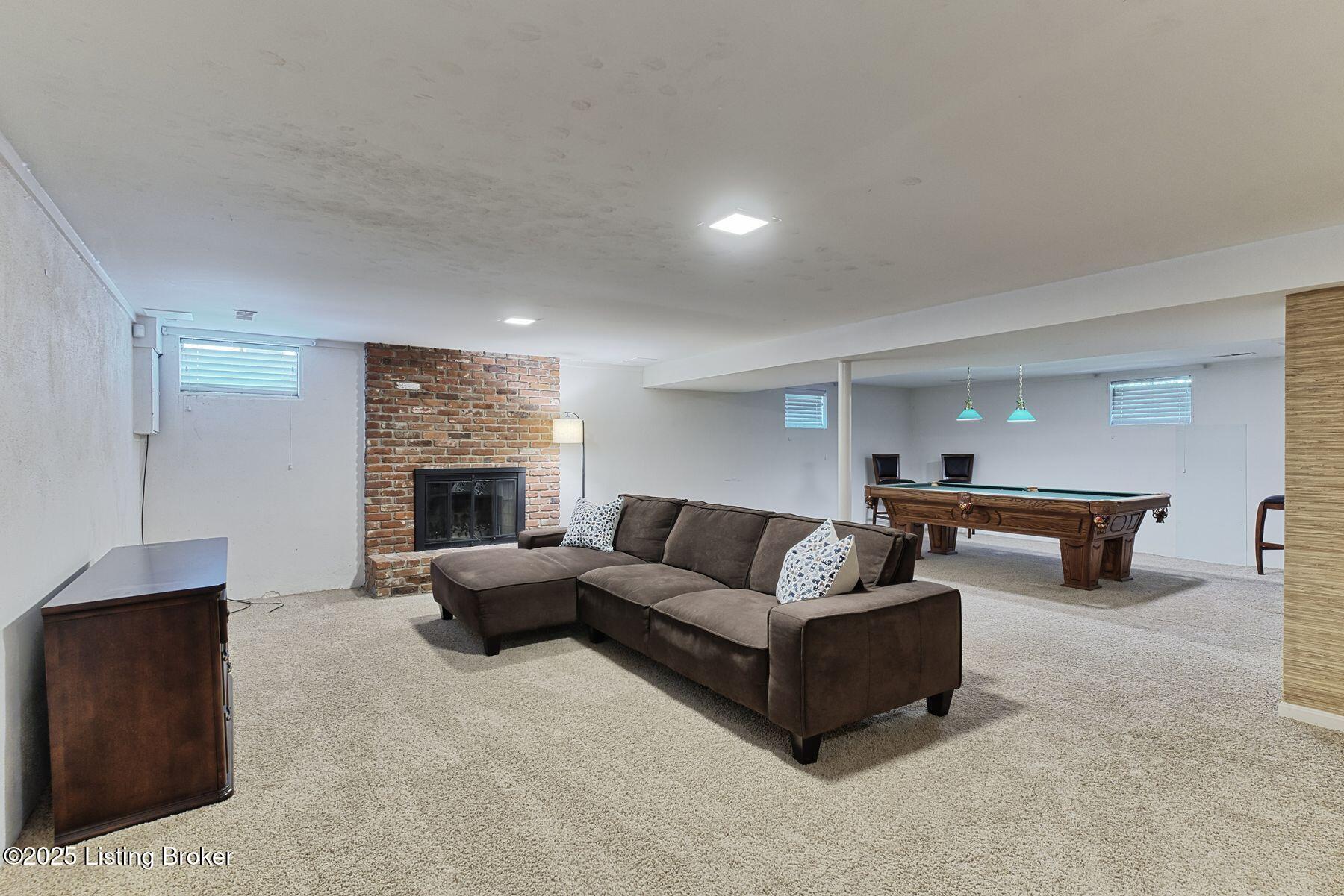 6926 Wythe Hill Cir