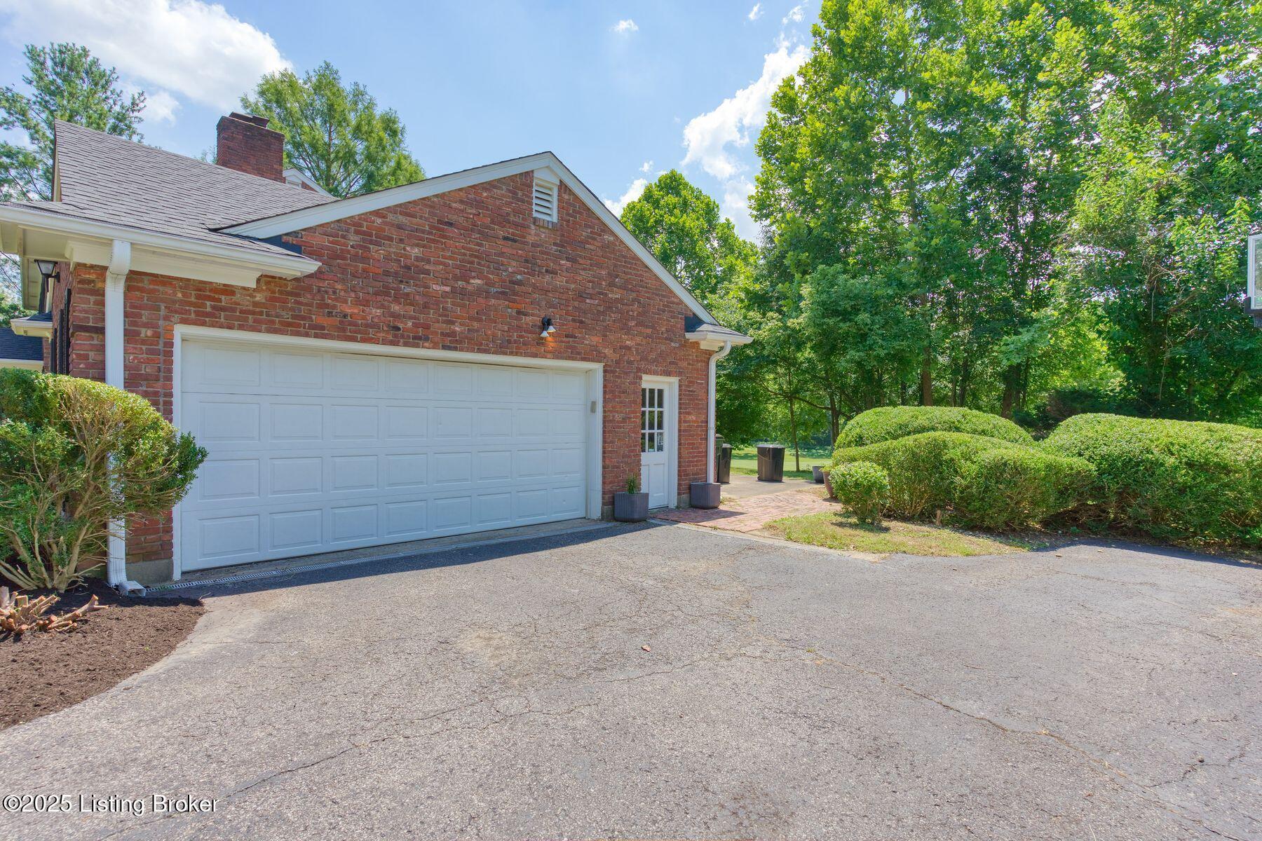 6926 Wythe Hill Cir