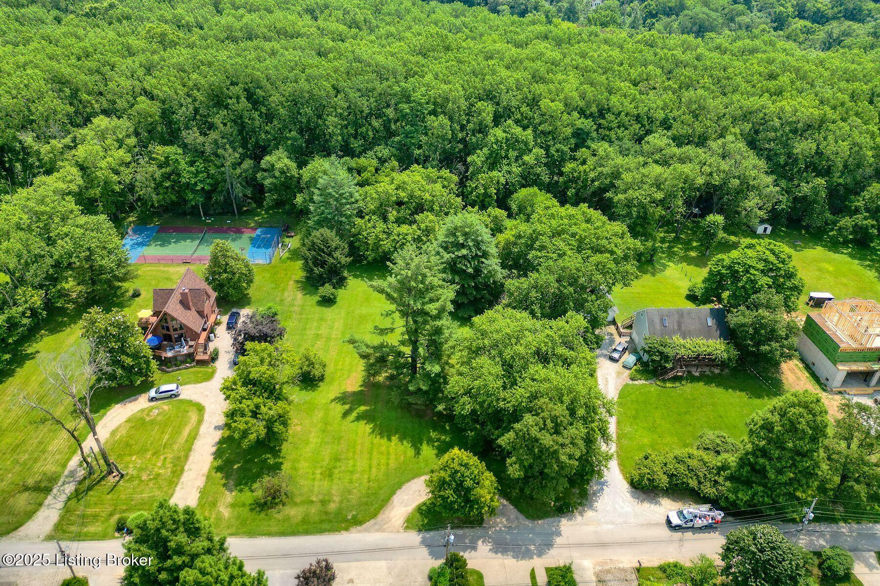 2701 Belknap Beach Rd