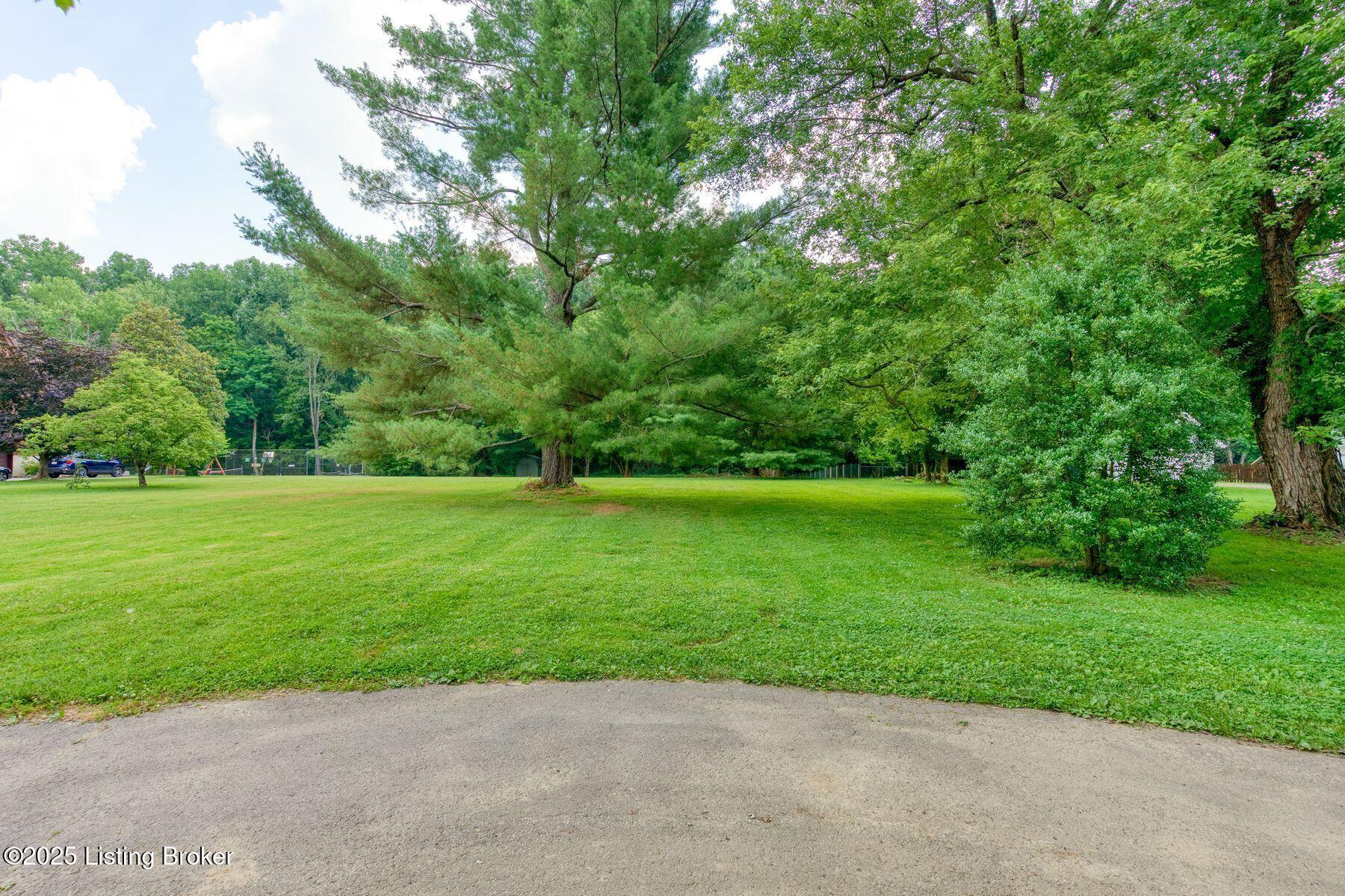 2701 Belknap Beach Rd