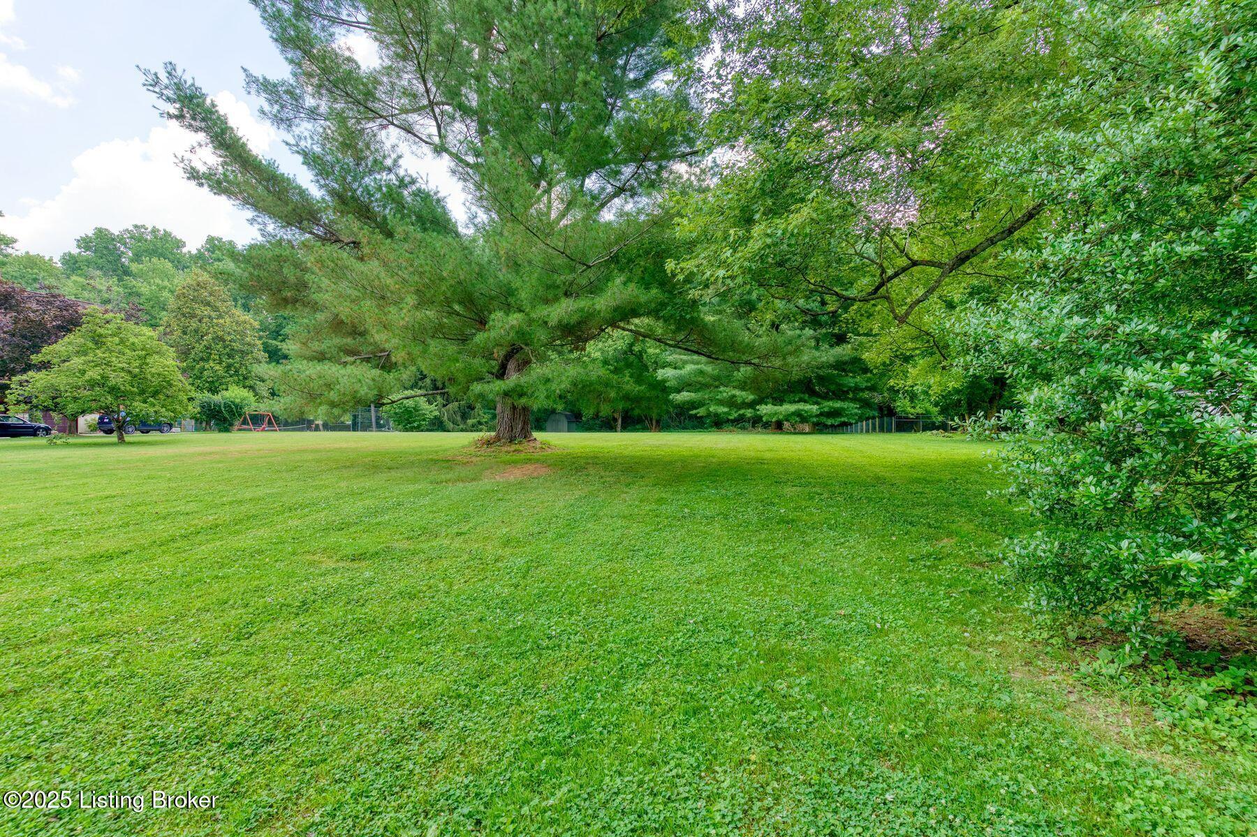 2701 Belknap Beach Rd