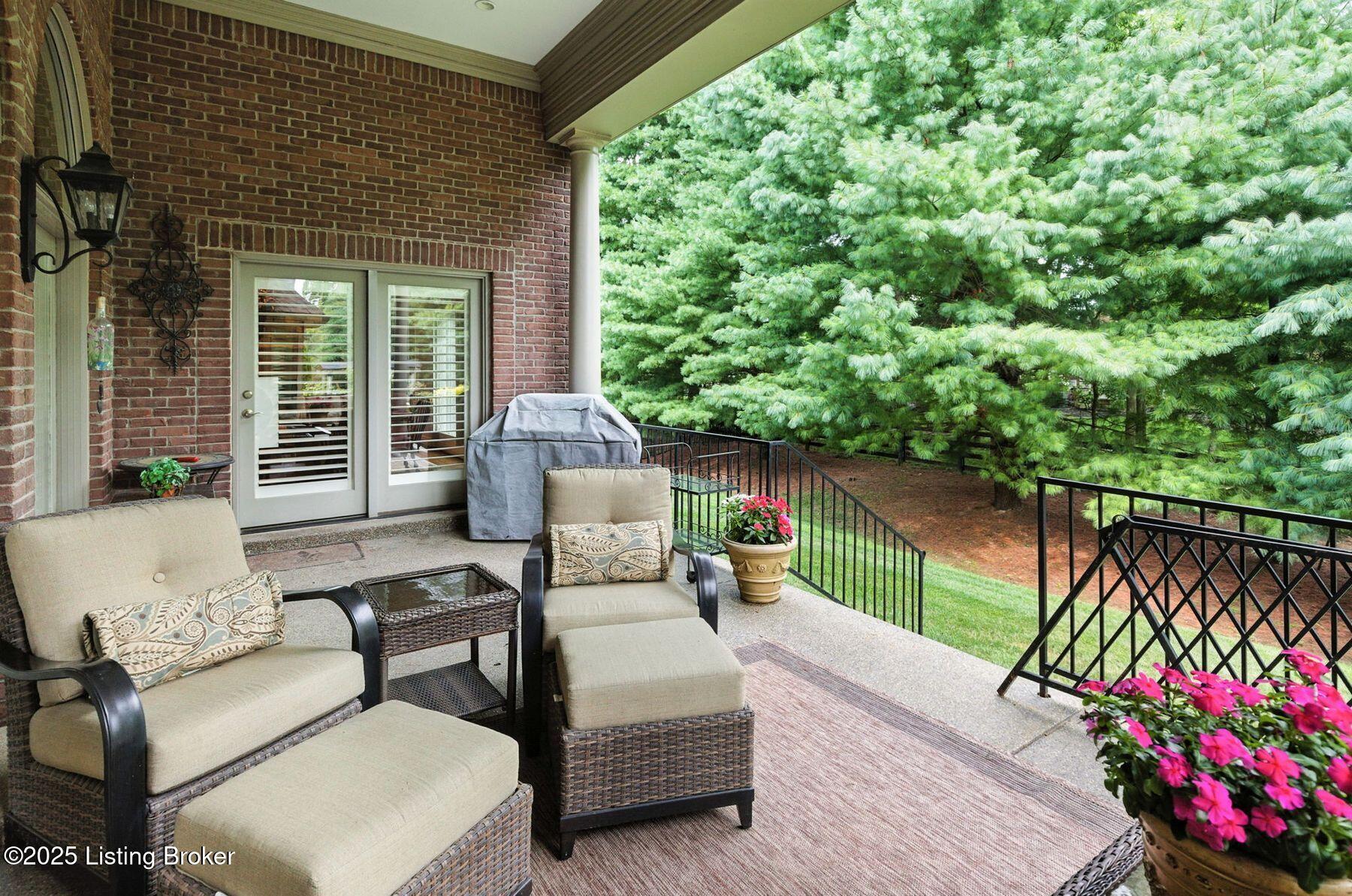 7611 Beechspring Farm Blvd