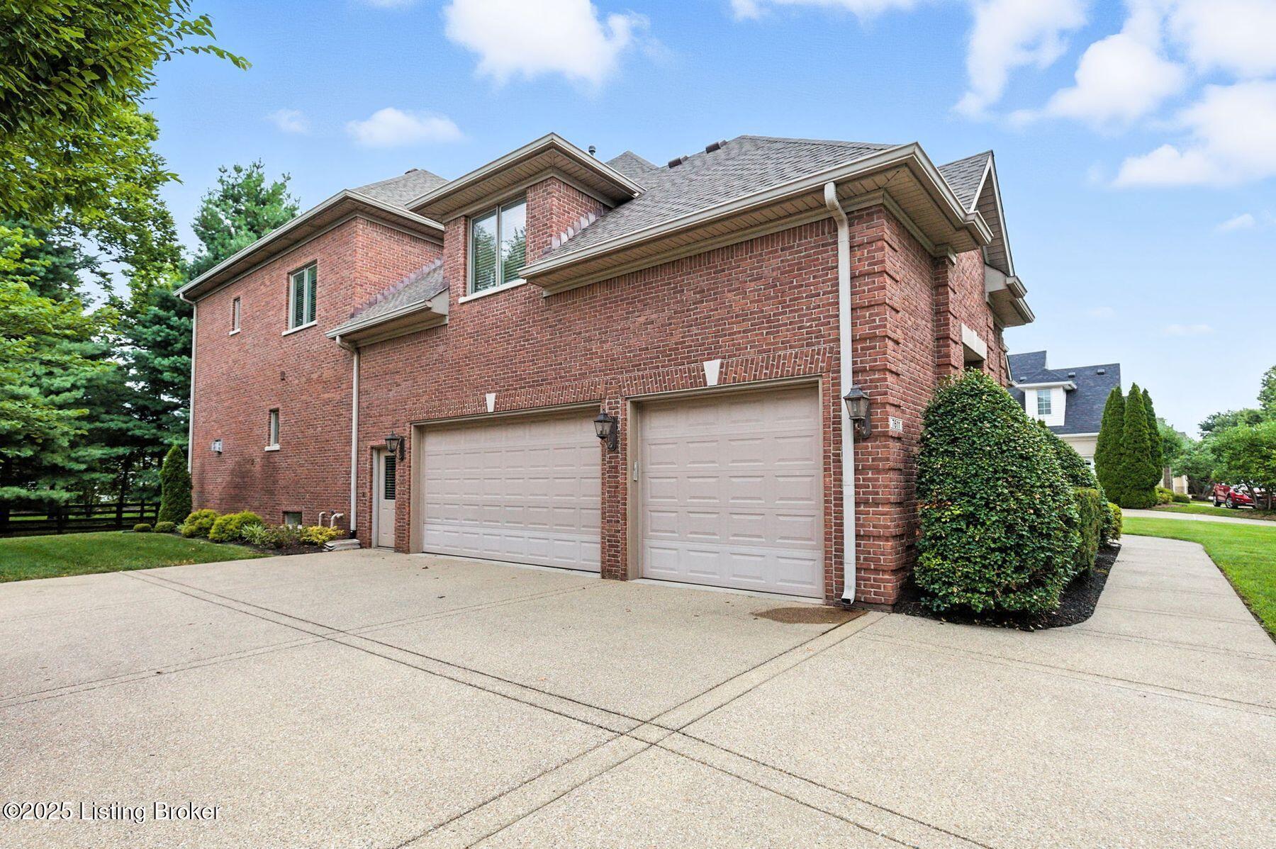 7611 Beechspring Farm Blvd