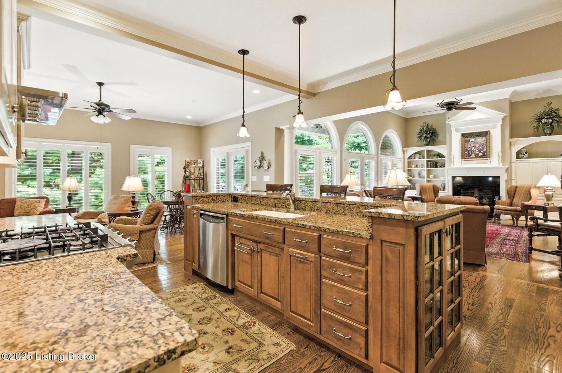 7611 Beechspring Farm Blvd