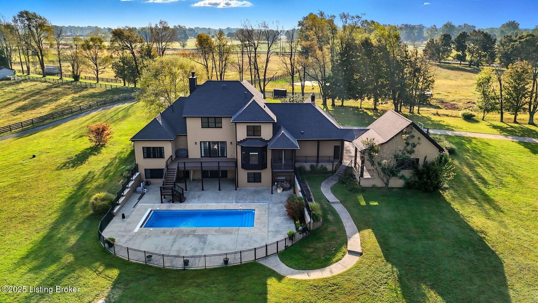10411 W Hwy 42